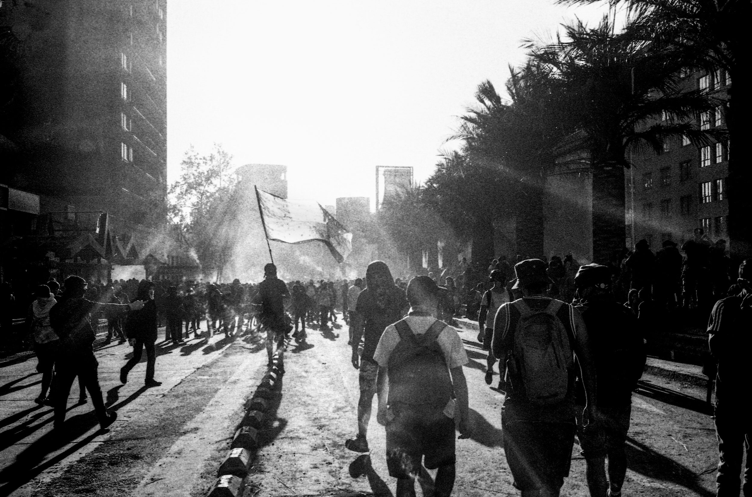 Chileprotest_ferparra_filmphotography_leicam6_ilfordfilm_35mm_protestaschile-33.jpg