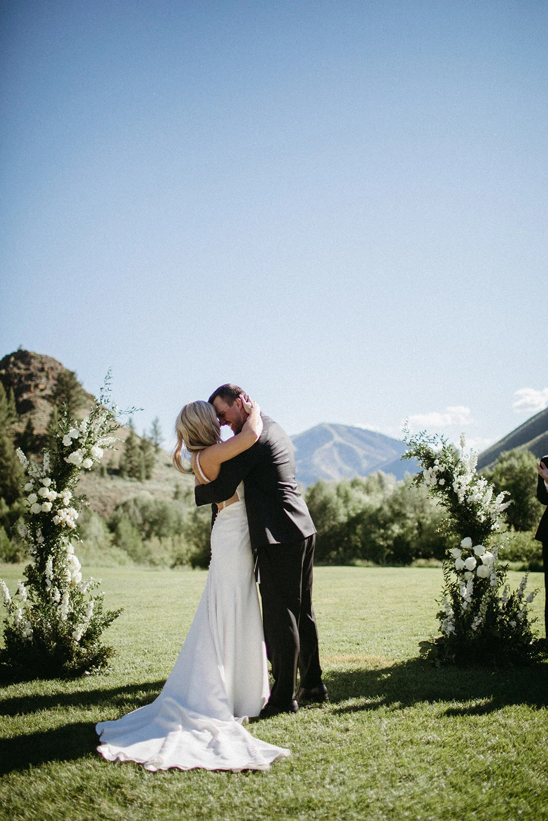 abbi-grady-trailcreek-wedding-613.jpg