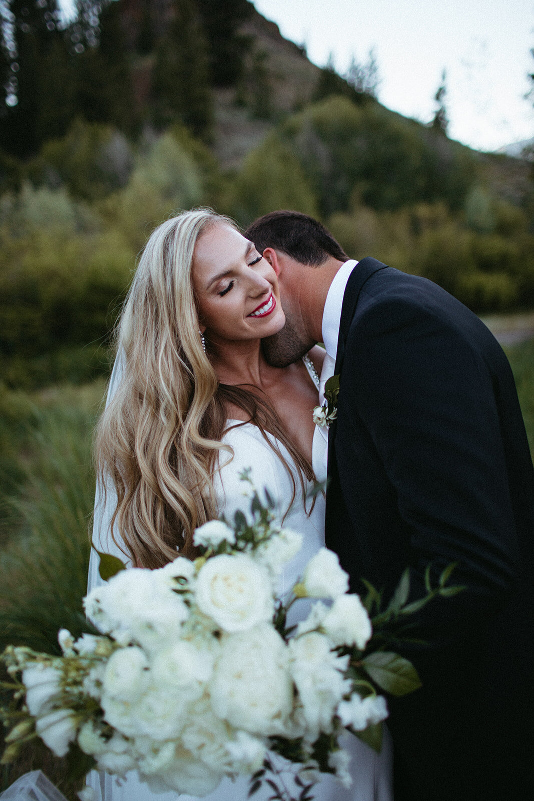 abbi-grady-trailcreek-wedding-799.jpg