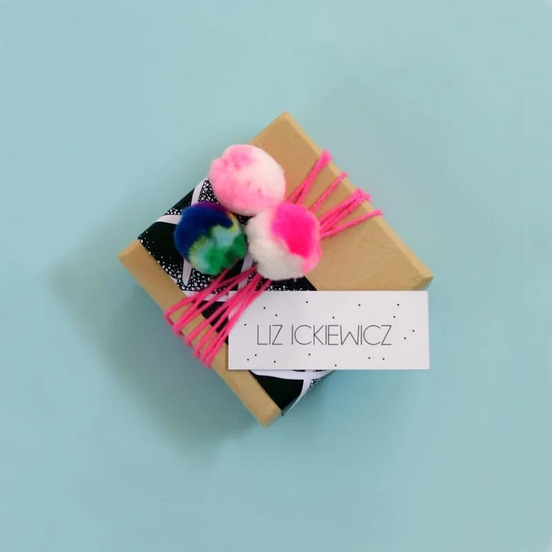 bright-jewellery-packaging-minimalist-logotype.jpg