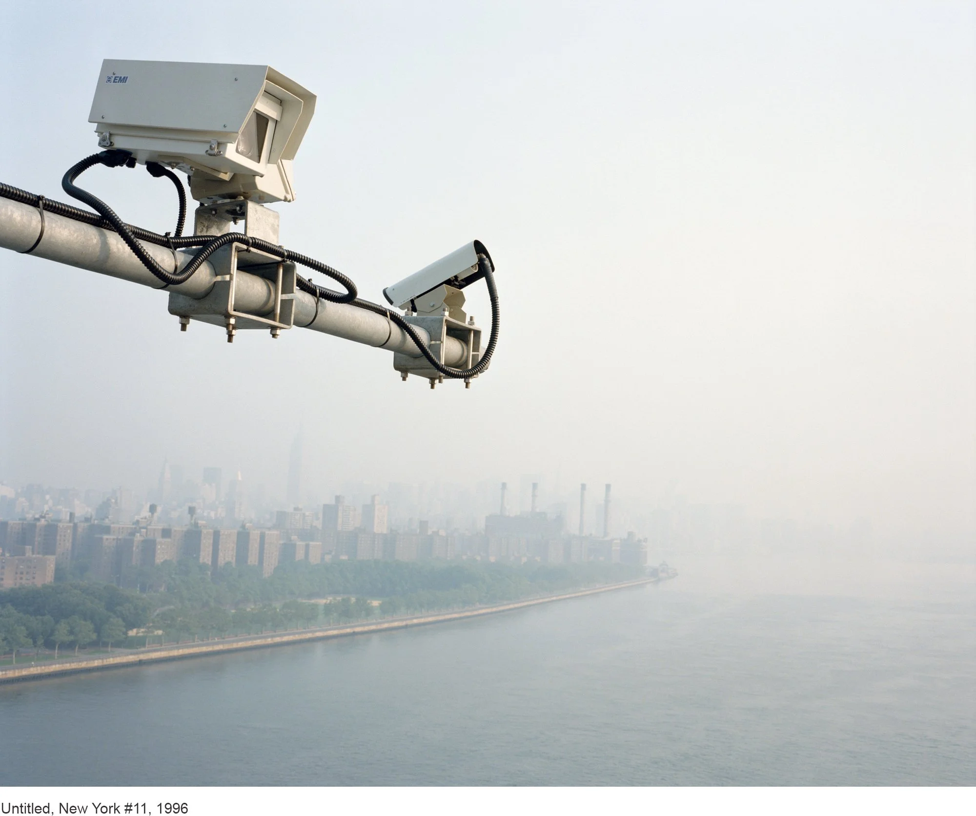 4-Mitch Epstein-Untitled, New York #11, 1996.jpg