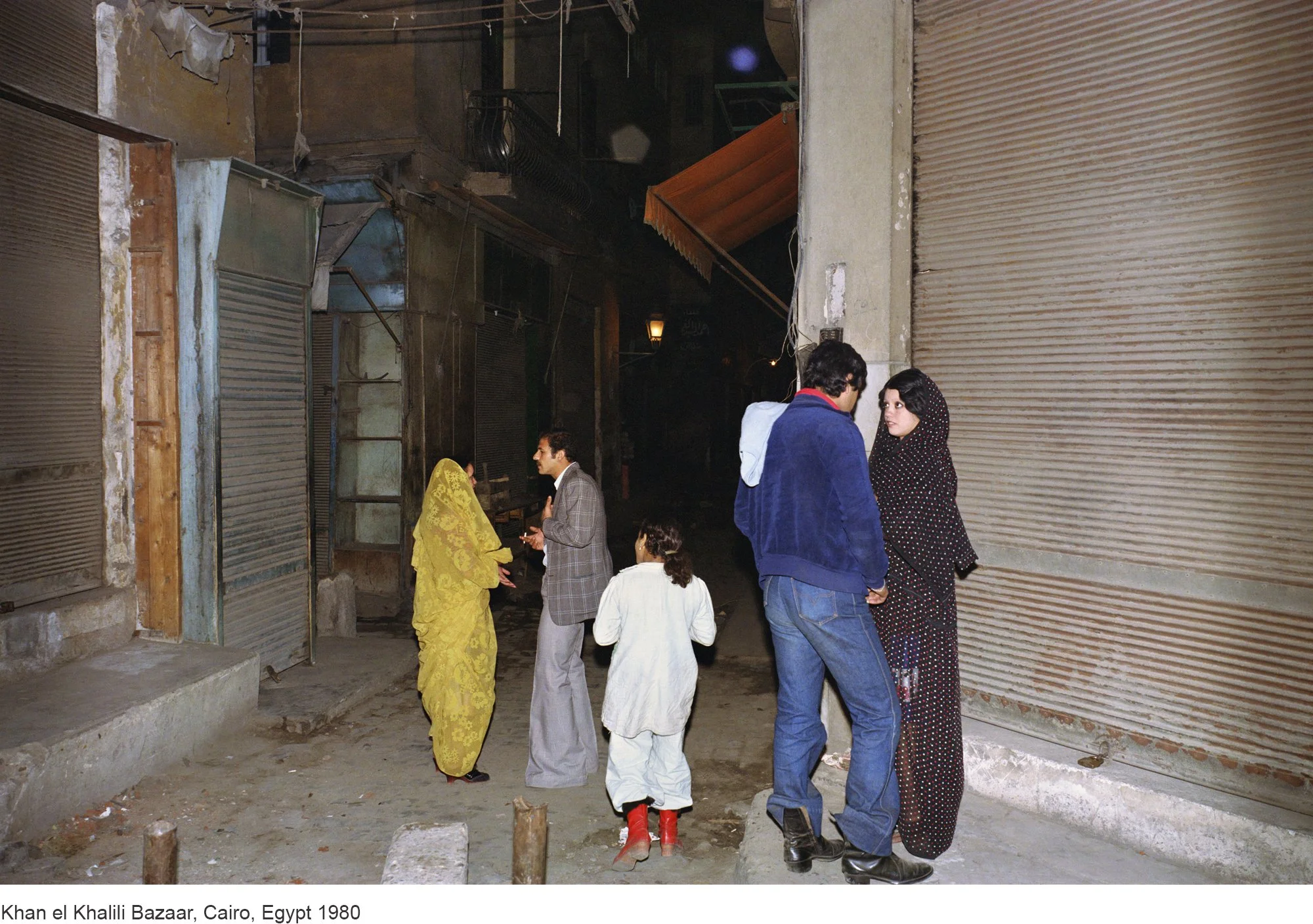 3-Mitch Epstein-Khan el Khalili Bazaar, Cairo, Egypt 1980.jpg