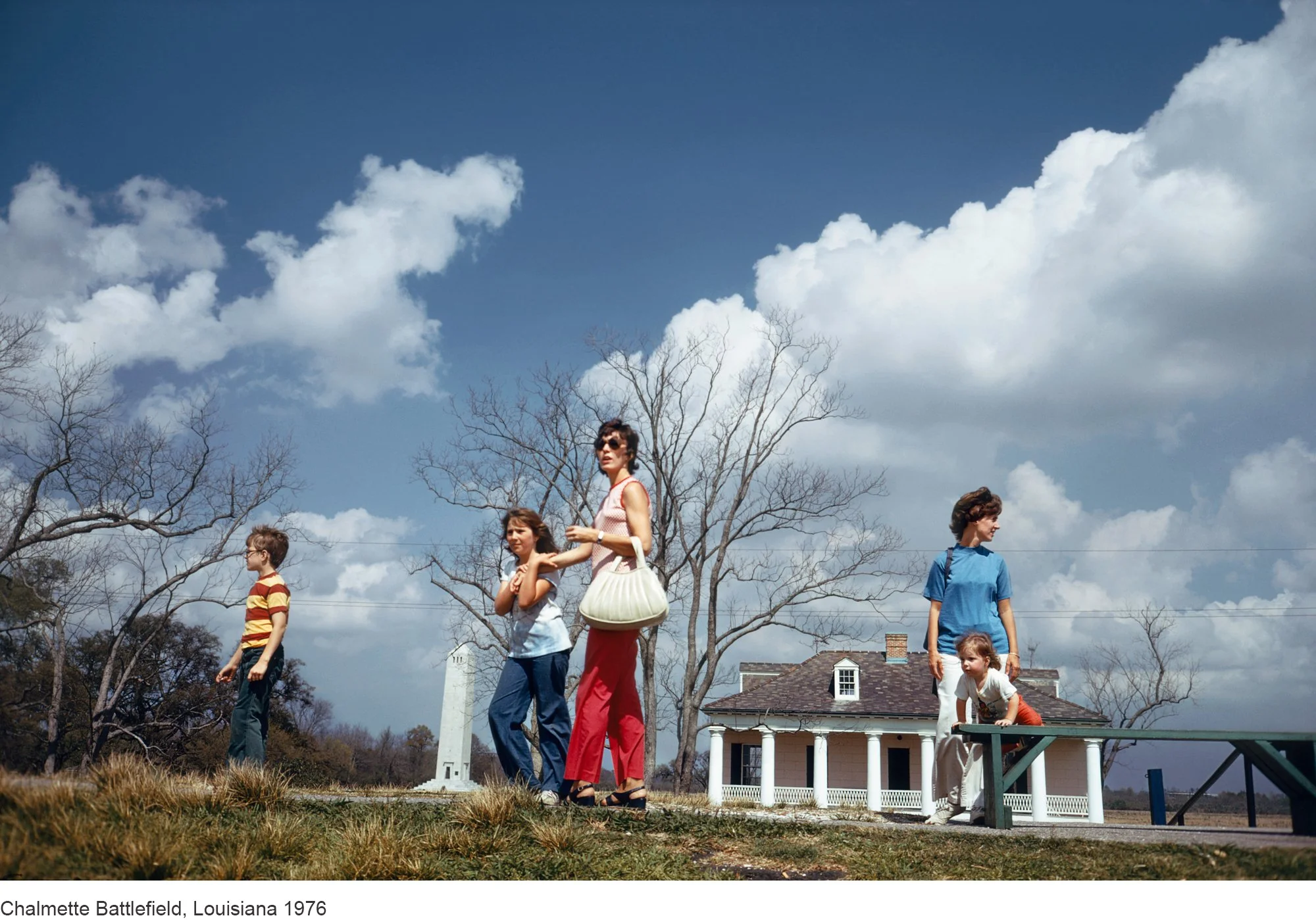 10-Mitch Epstein- Chalmette Battlefield, Louisiana 1976.jpg