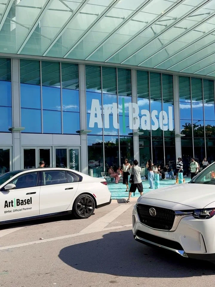 Art Basel was one of those experiences where every piece had a story 🎨
I wish I could&rsquo;ve shared more because the creativity was nonstop.
If you&rsquo;re an artist searching for inspiration, this energy is exactly where you want to be ✨

#ArtBa