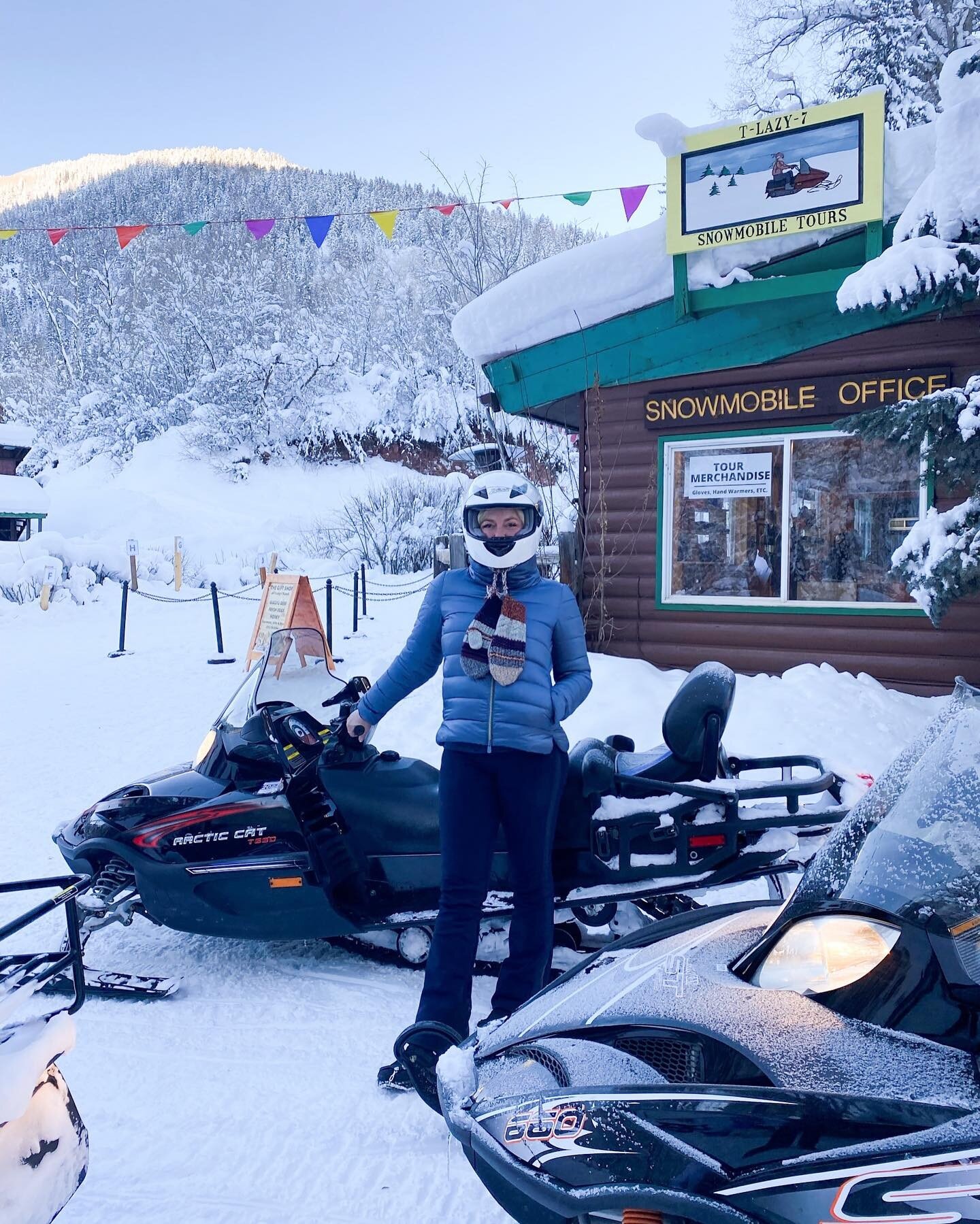 Not to brag&hellip;.but I won the Snow Mobile race at the end haha! 

On this tour I found myslef saying &quot;wow&quot; probably 200 times. A true winter wonderland - nature in all it&rsquo;s glory. Highly recommend @tlazy7ranch if you&rsquo;re in A