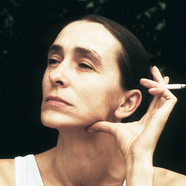 舞蹈至死之魂:讓生命如煙火般綻放,然後落下 ── Pina Bausch