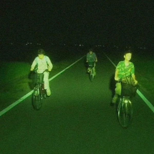 在以太中碎裂，在墜落中自由 ── 《青春電幻物語》