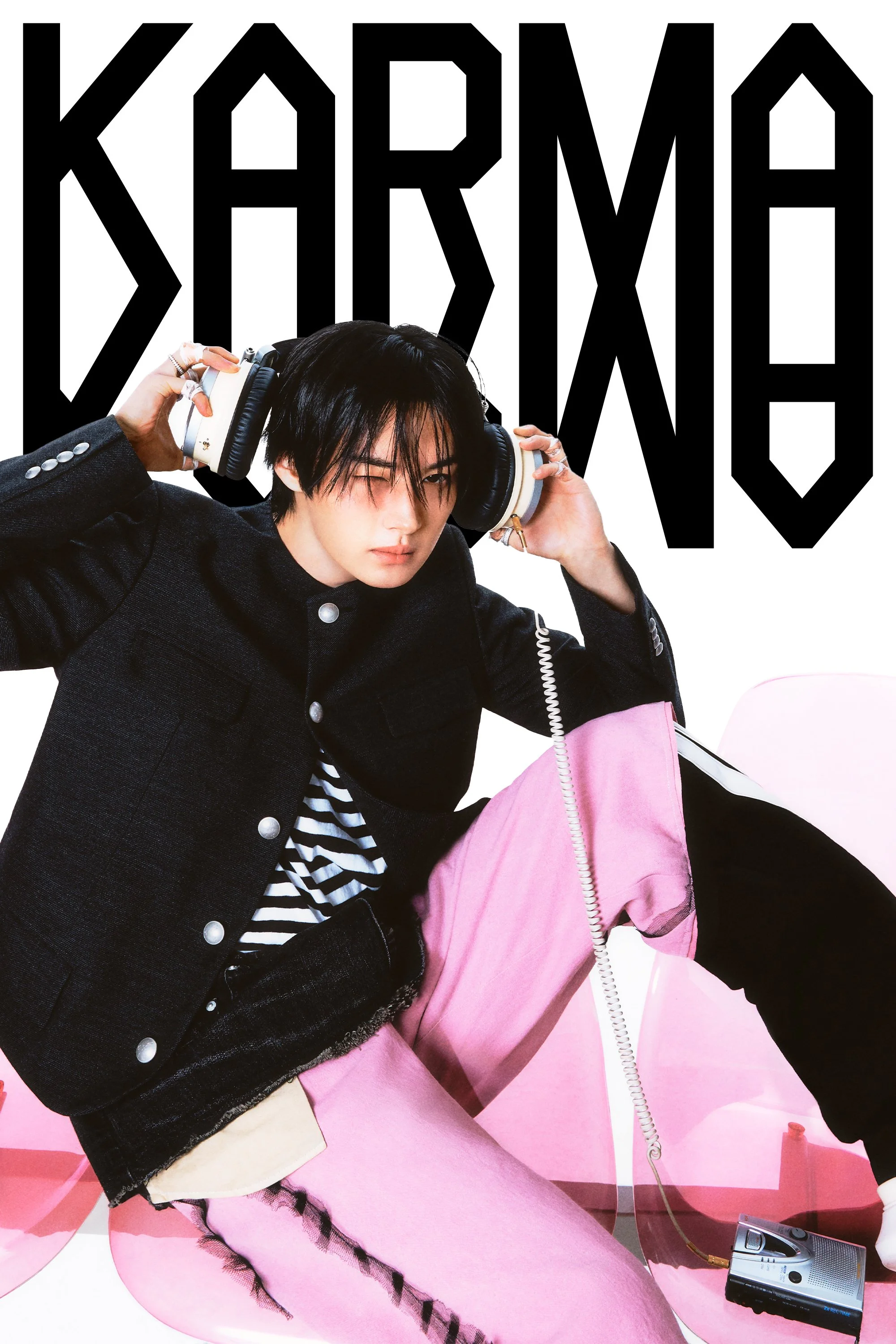 STRAY-KIDS-4th-STUDIO-ALBUM-KARMA-CONCEPT-PHOTOS-documents-1.jpeg