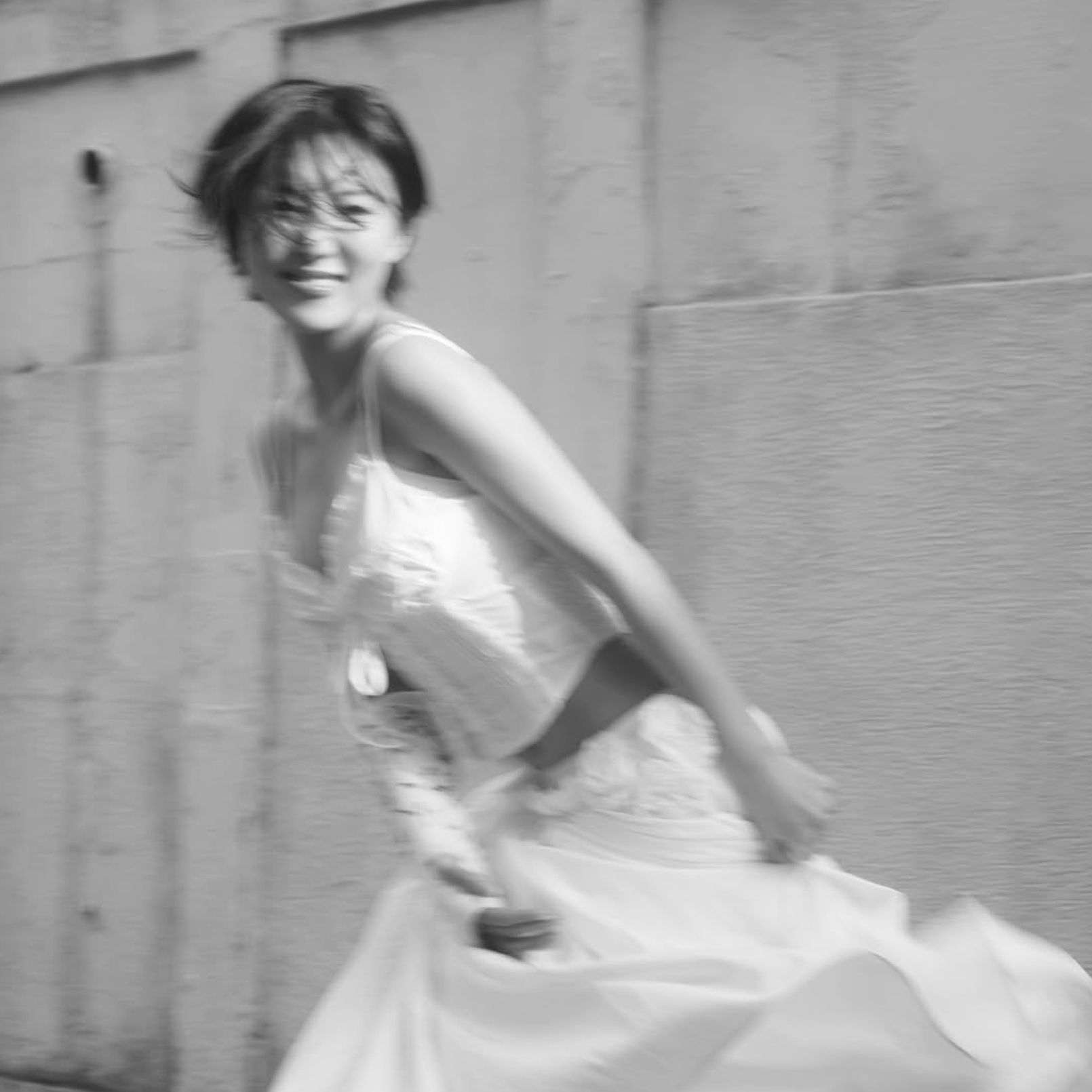 那些說她醜的人，後來都閉嘴了 ── 華莎HWASA