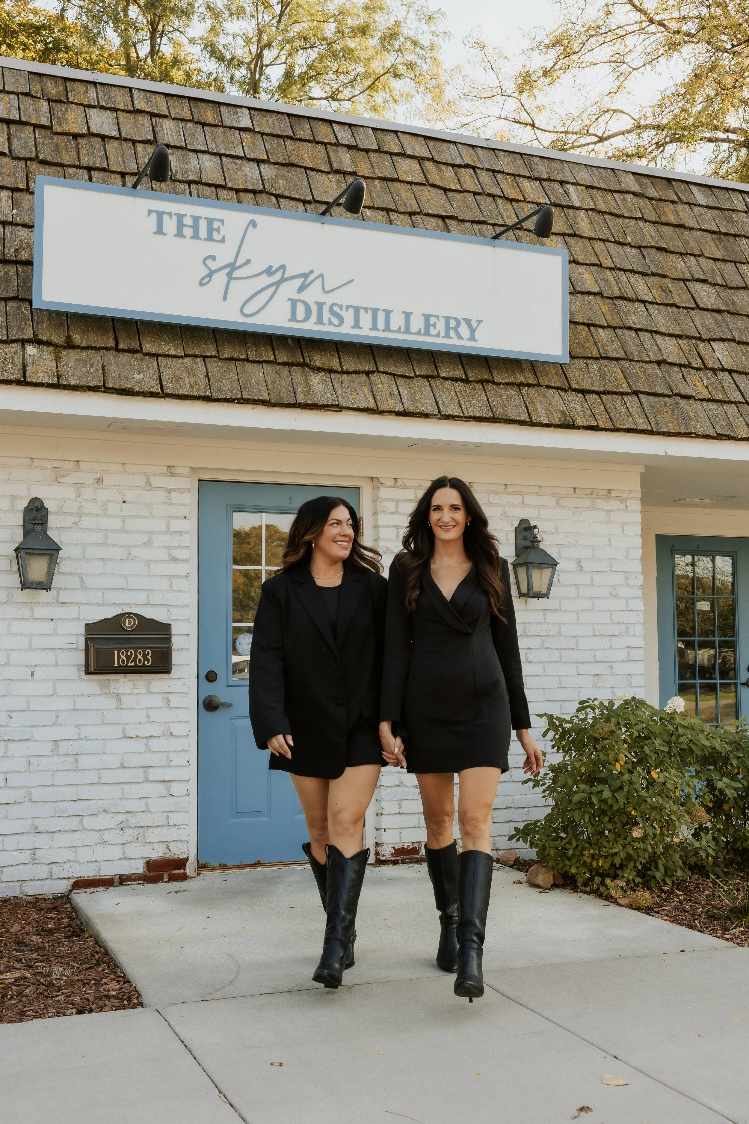 Minnesota skincare experts specializing in bridal, acne, and pro-aging facials.