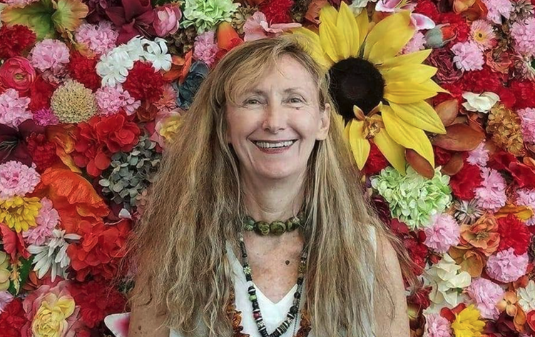 Elayne K