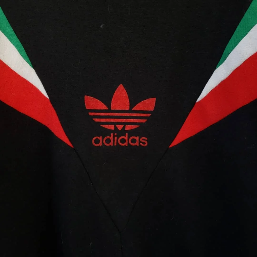 Sudadera+Ad+Tricolor+VENDIDA++detalle+bordado.jpg