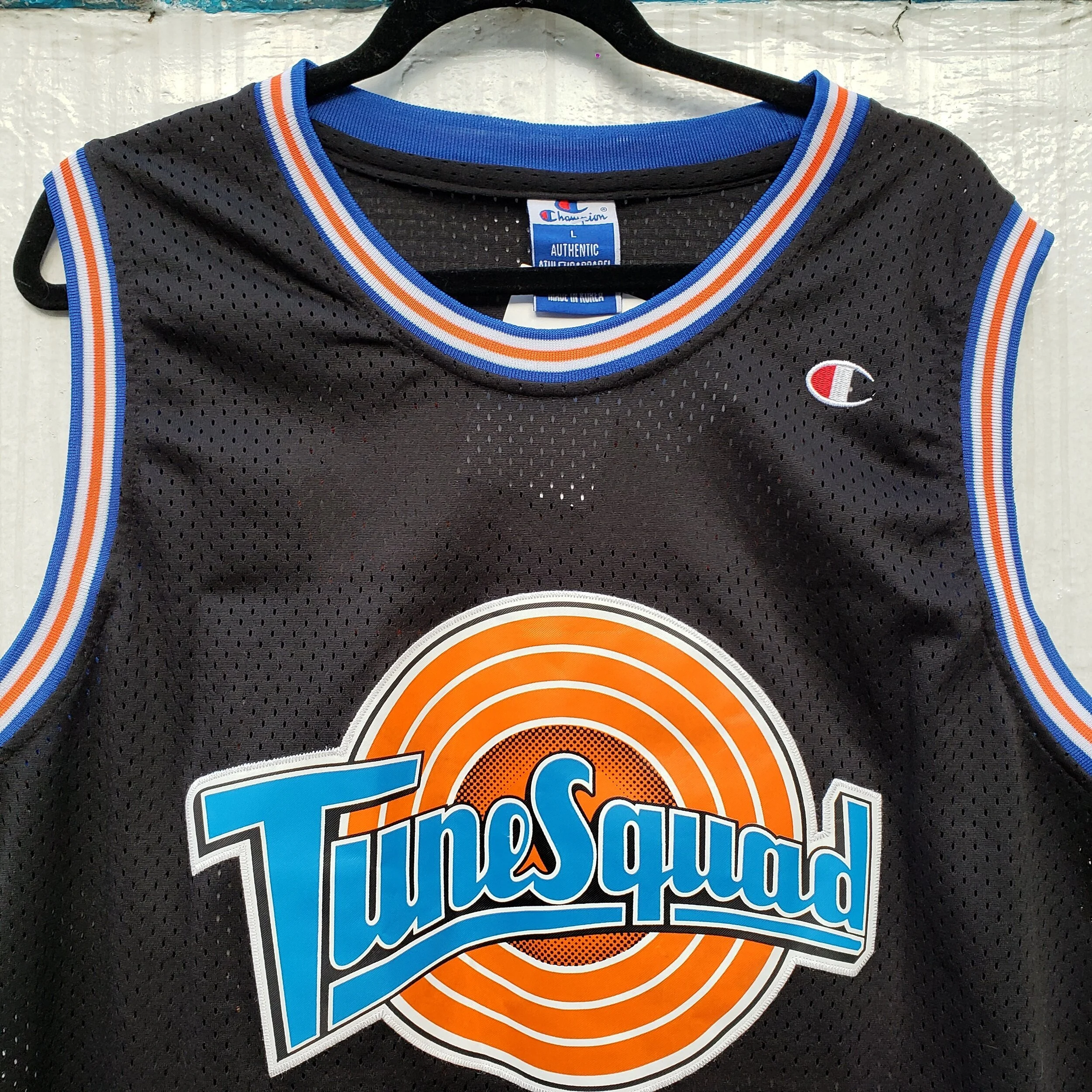 Jersey+Tune+Squad+_VENDIDO_+detalle+frente+cerca.jpg