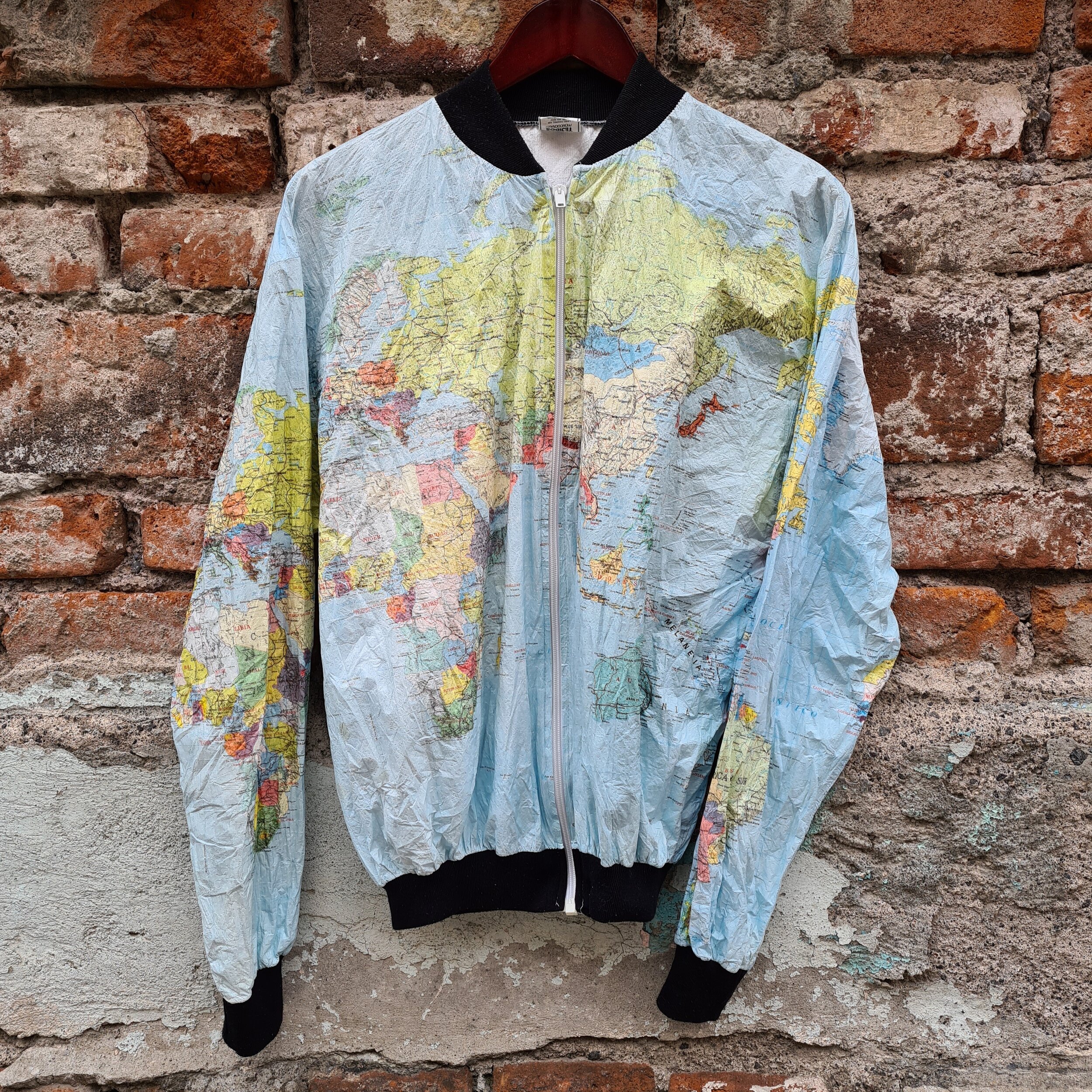1990's Guia Roji paper jacket