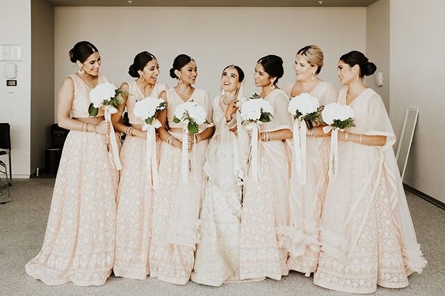 Just a few sweet sweet shots of my brides being surrounded by their favourites ❤️ Where do you find bridesmaid Inspo? Sometimes it&rsquo;s as simple as asking them what they like and how they feel most beautiful! ⁣
⁣
#wellingtonhairdresser #nzhairdre