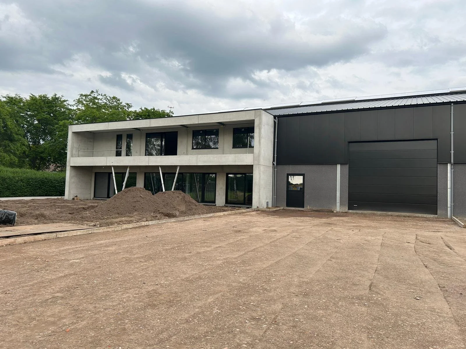 WhatsApp Image 2024-06-17 at 20.28.09.jpeg