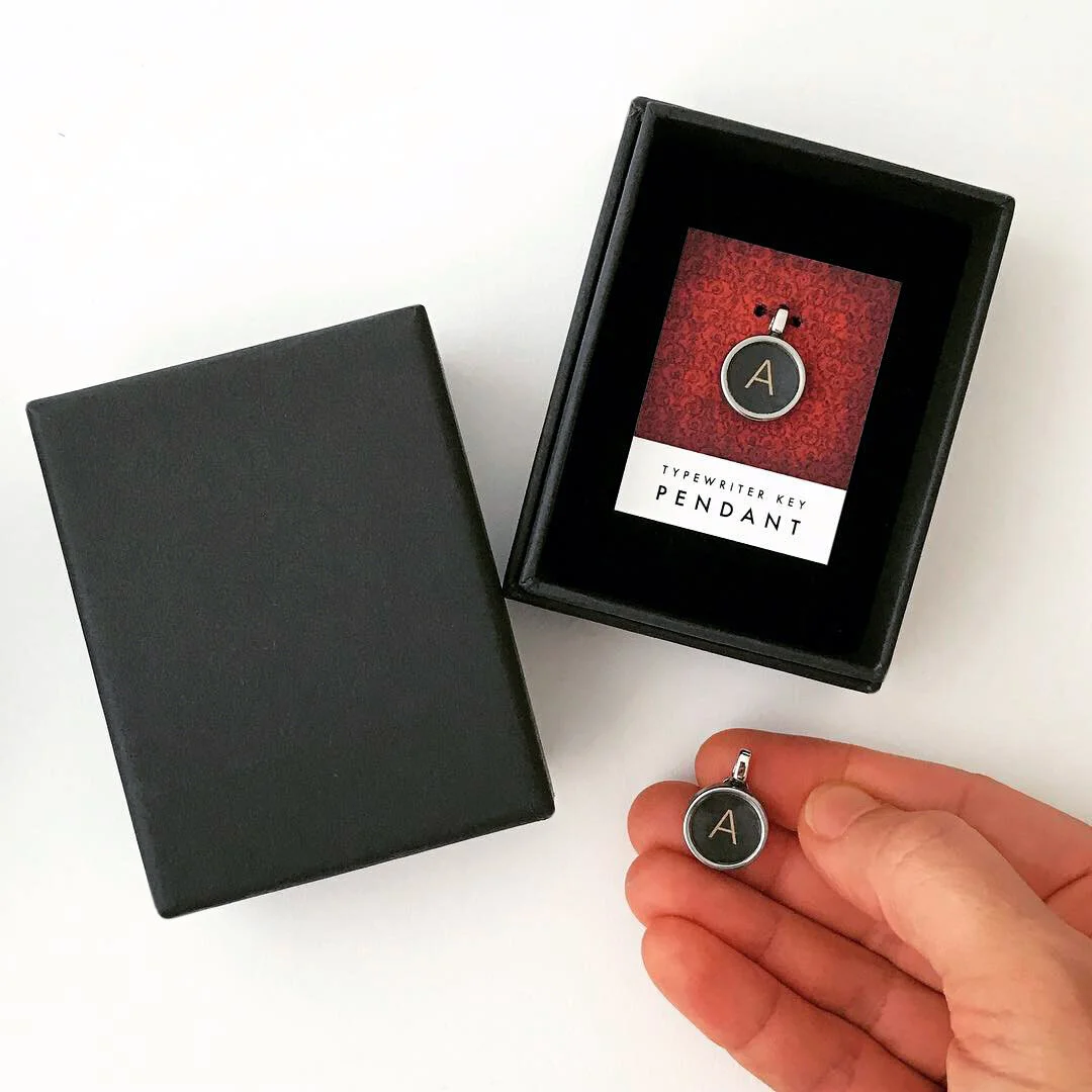 Boxed pendant_A.jpg
