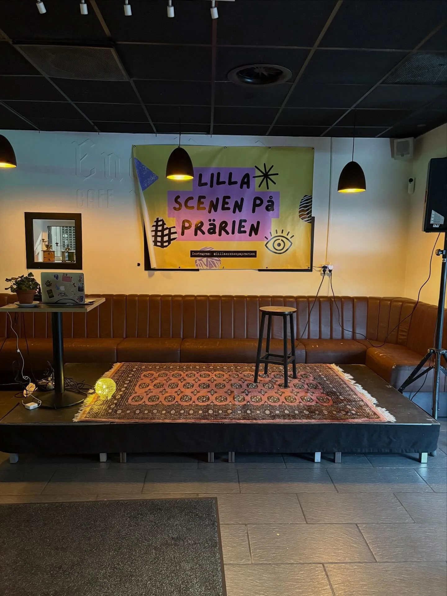 @jimmyvegas617 snart p&aring; en hiphopscen n&auml;ra dig! N&auml;mligen den h&auml;ra! Start: 21.00. Tjo!