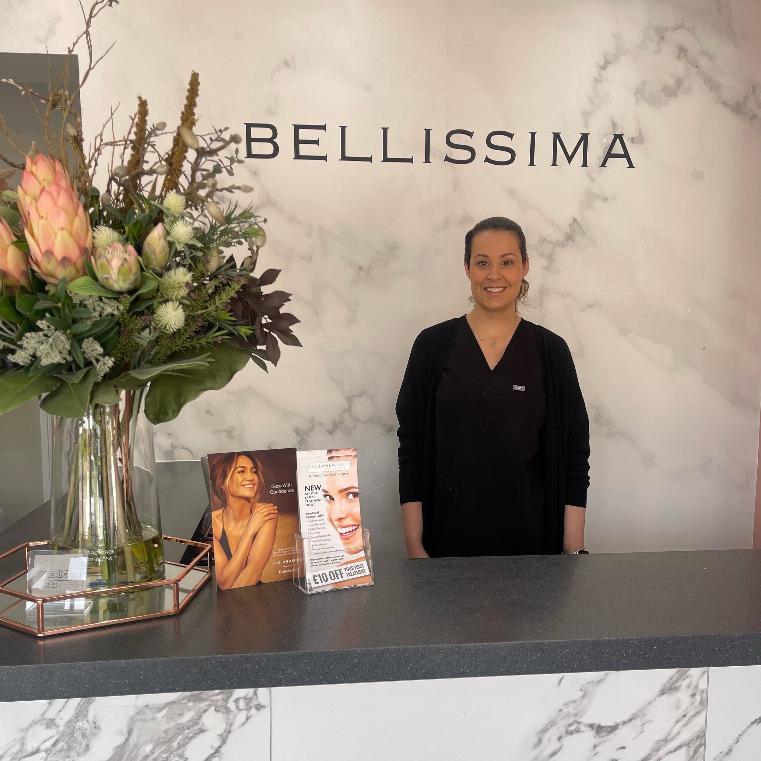 Welcome to the team Anneka ✨ 

Some of you may recognise Anneka from working locally in Chandlers Ford for a number of years.  Anneka specialises in all things nails 💅🏼 She brings a wealth of knowledge and a bubbly personality ❤️

#chandlersfordsal