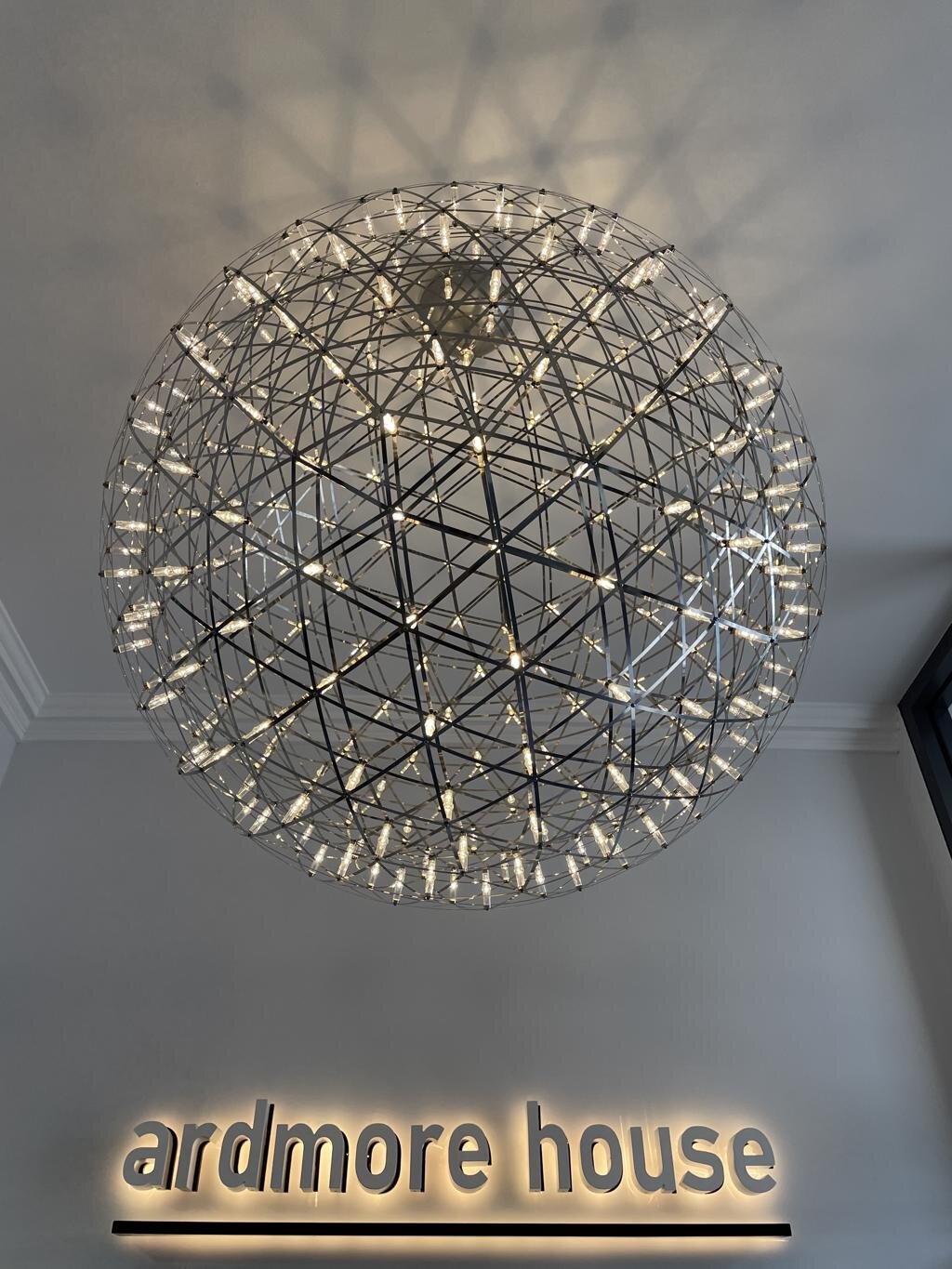 Feature Lighting