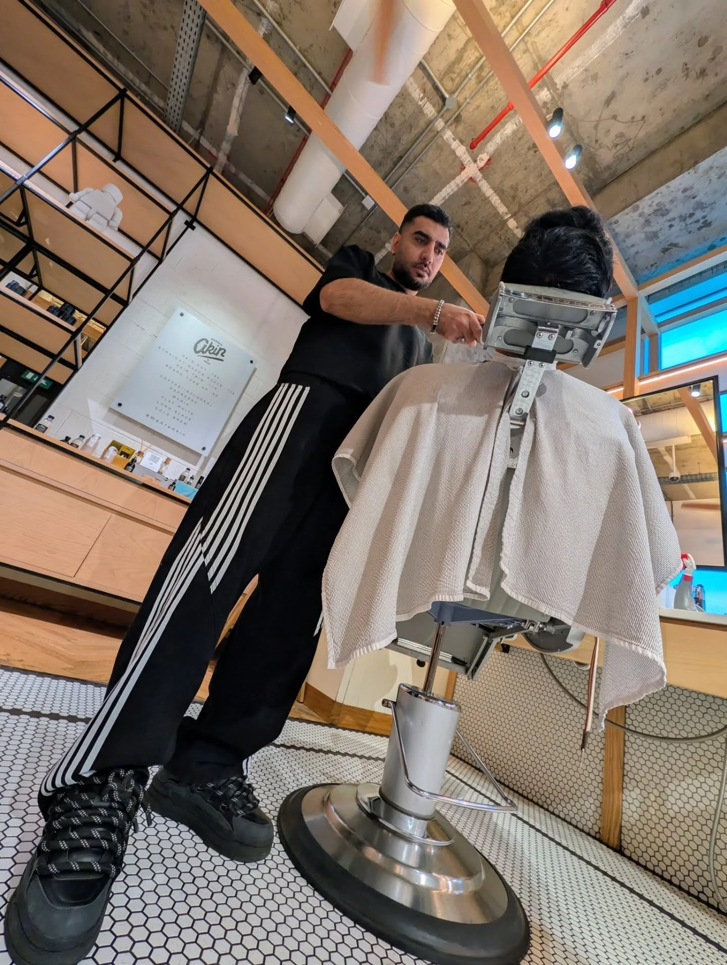 Being different makes the difference.

@alireza.dbarber says dedication in every detail matters ..from your style, to your personality, and of course the quality of service.

That&rsquo;s what it takes to reach your goals and truly satisfy your clien