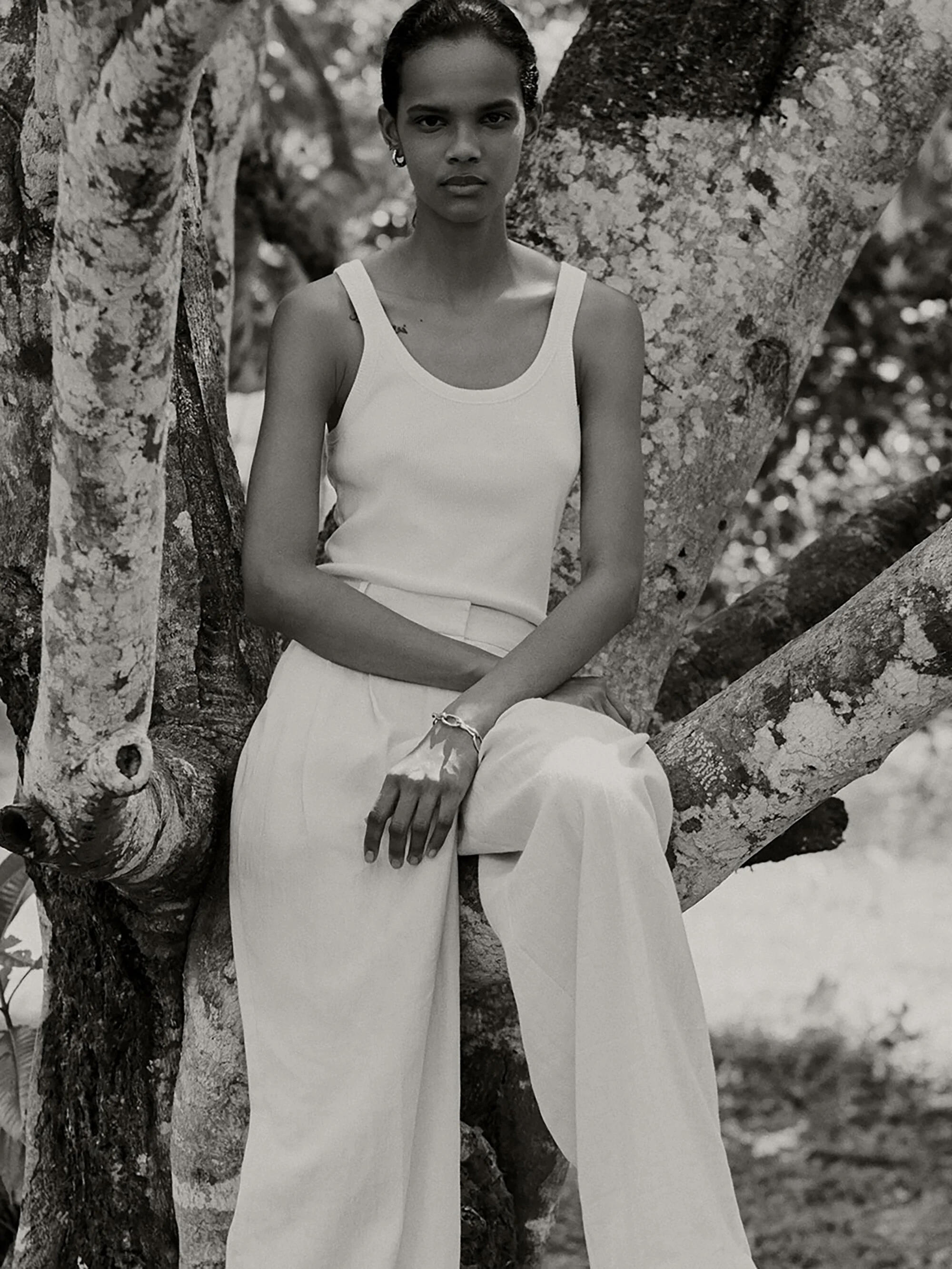 201911_MATCHFASHION1850.jpg