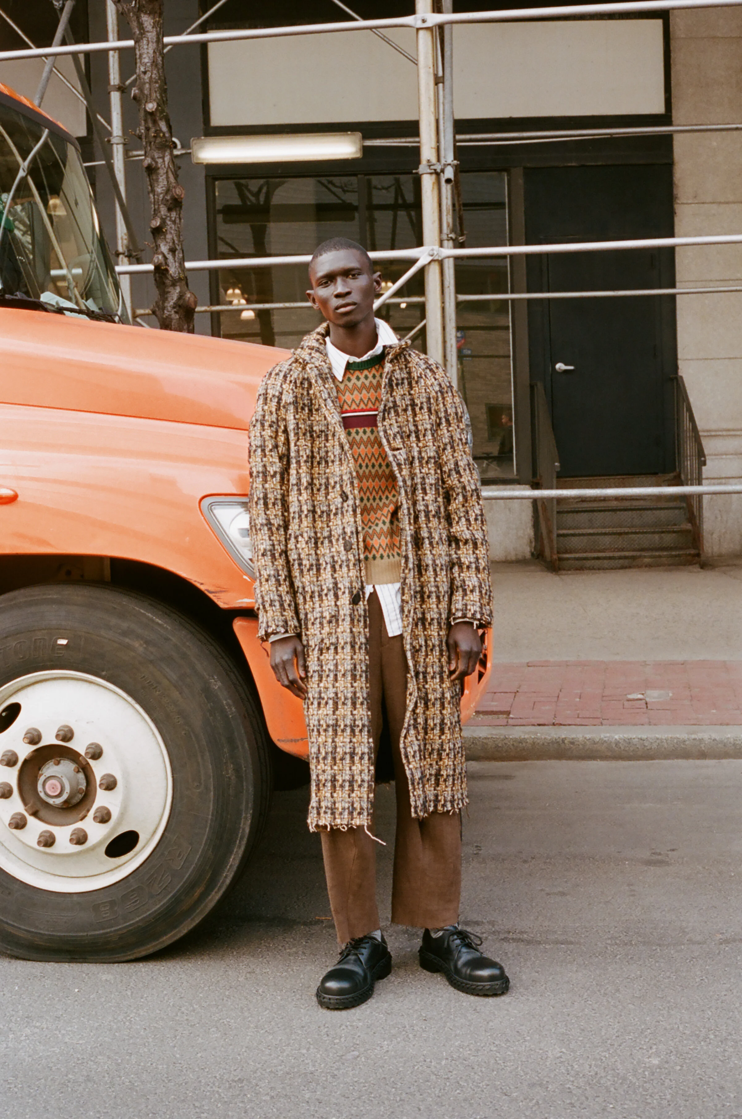 Look15_00160008 copy.jpg