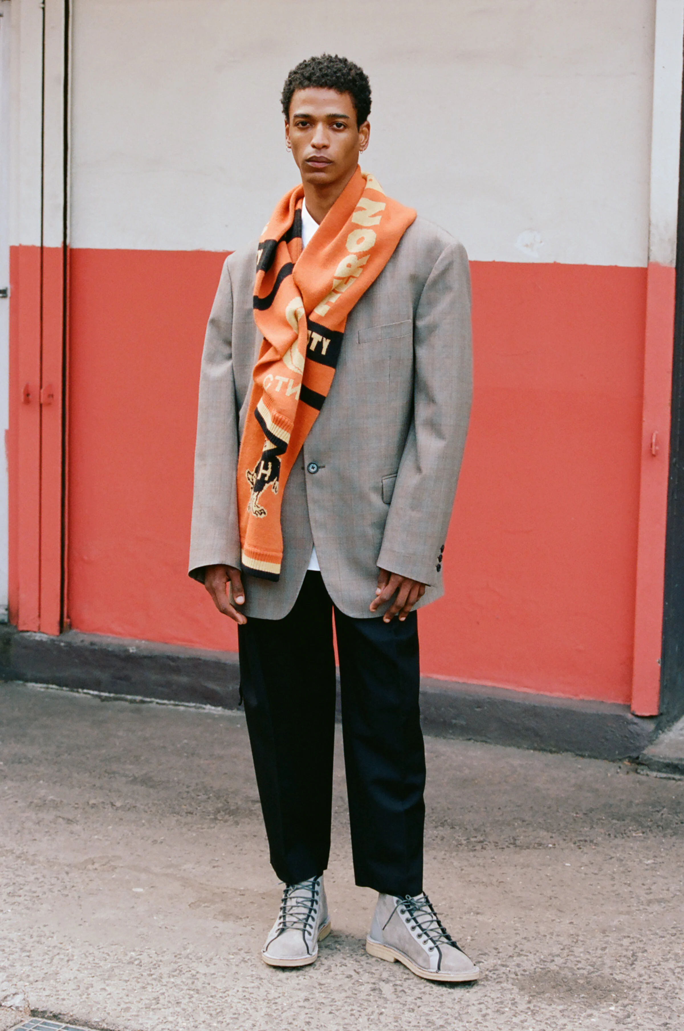 Look18_00070028 copy.jpg