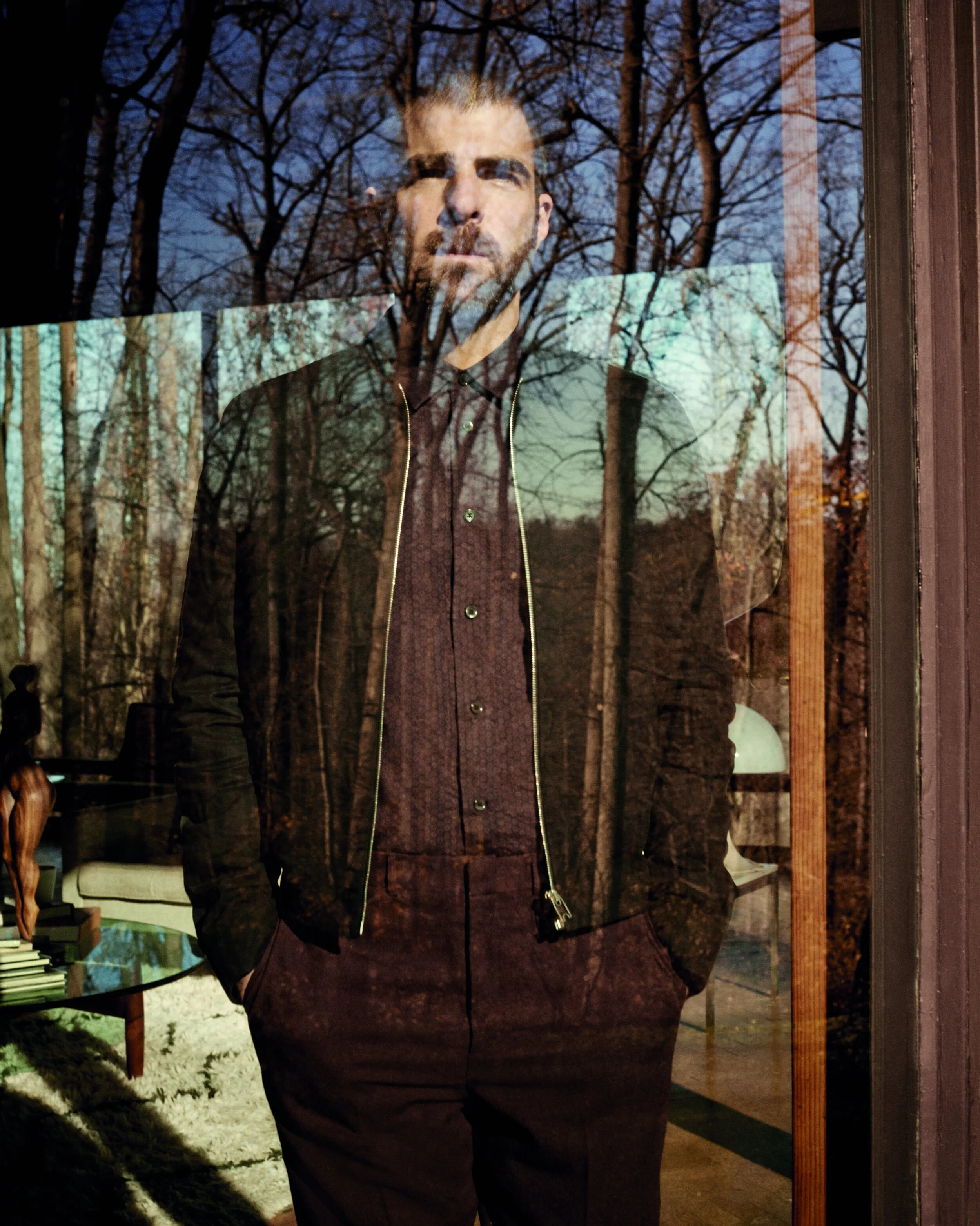 06-065 v2_CMYK_FOGRA.jpg