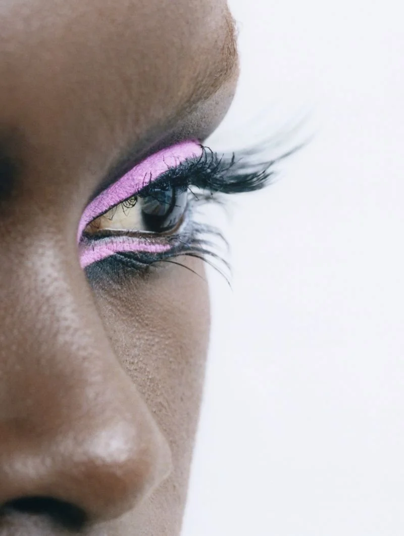 The Modern Face — Frame 4
