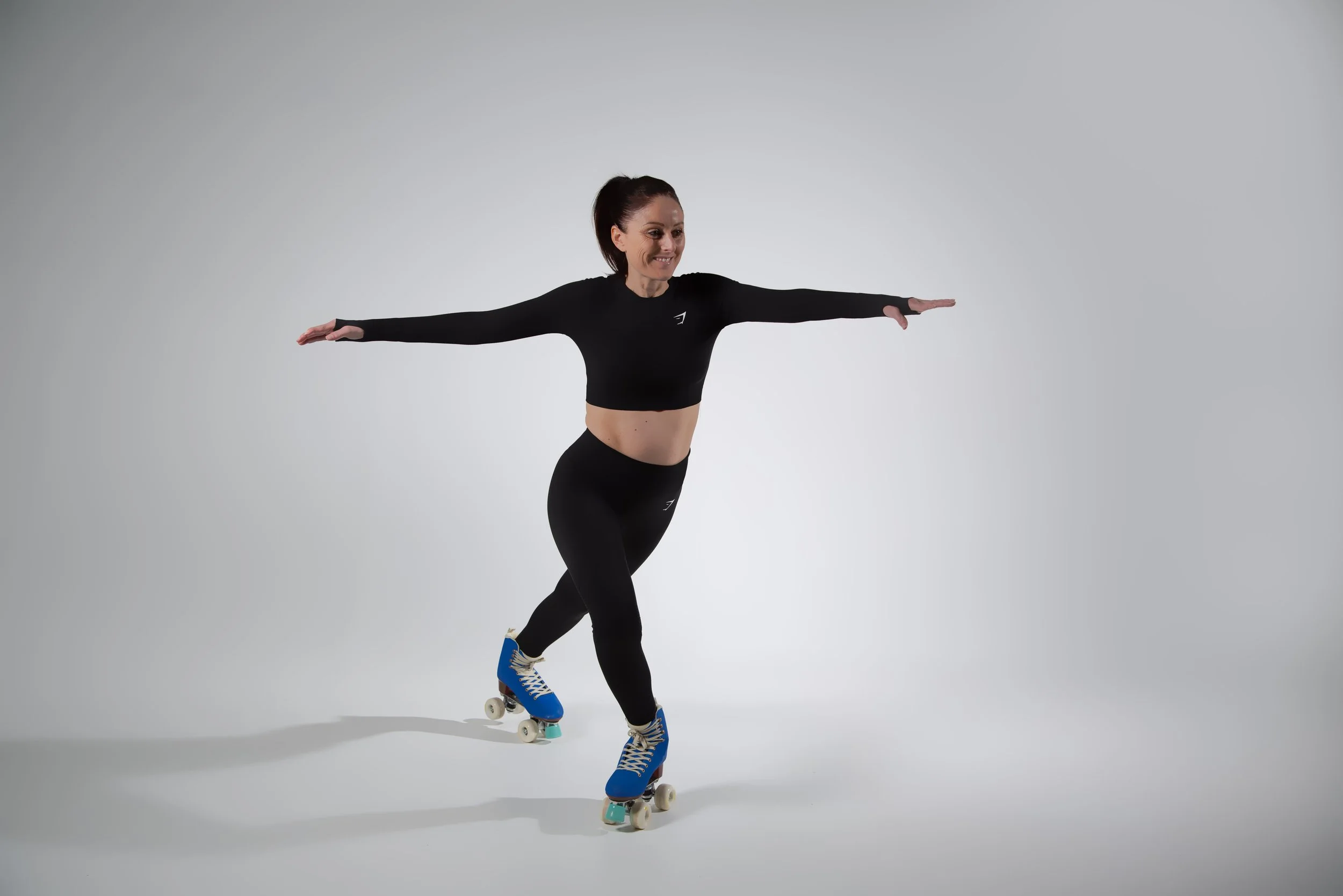 rollerfitness courtesy lunge.jpg