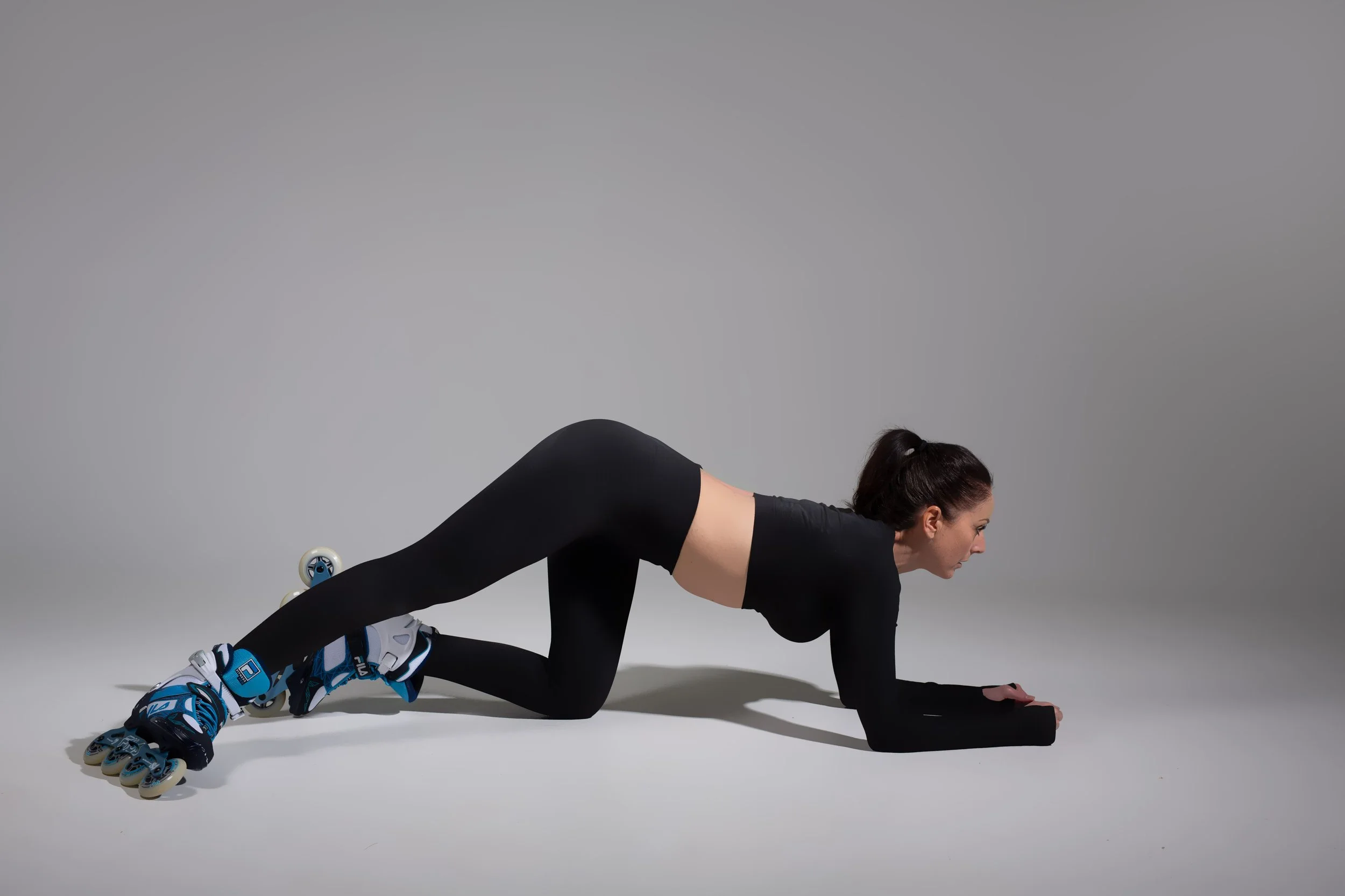 rollerfitness kneeling side plank cresent moon.jpg