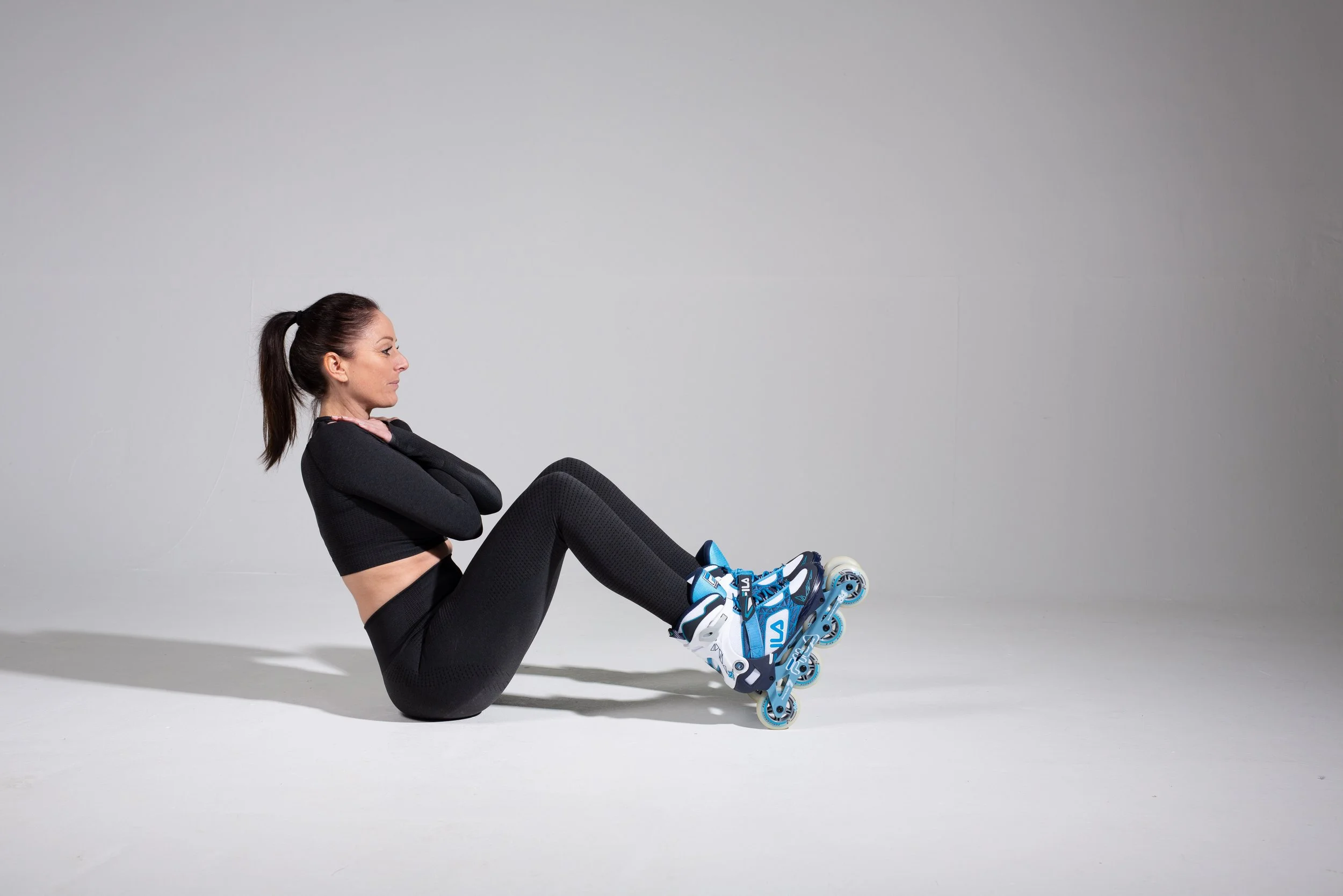 rollerfitness pike sit crunches.jpg