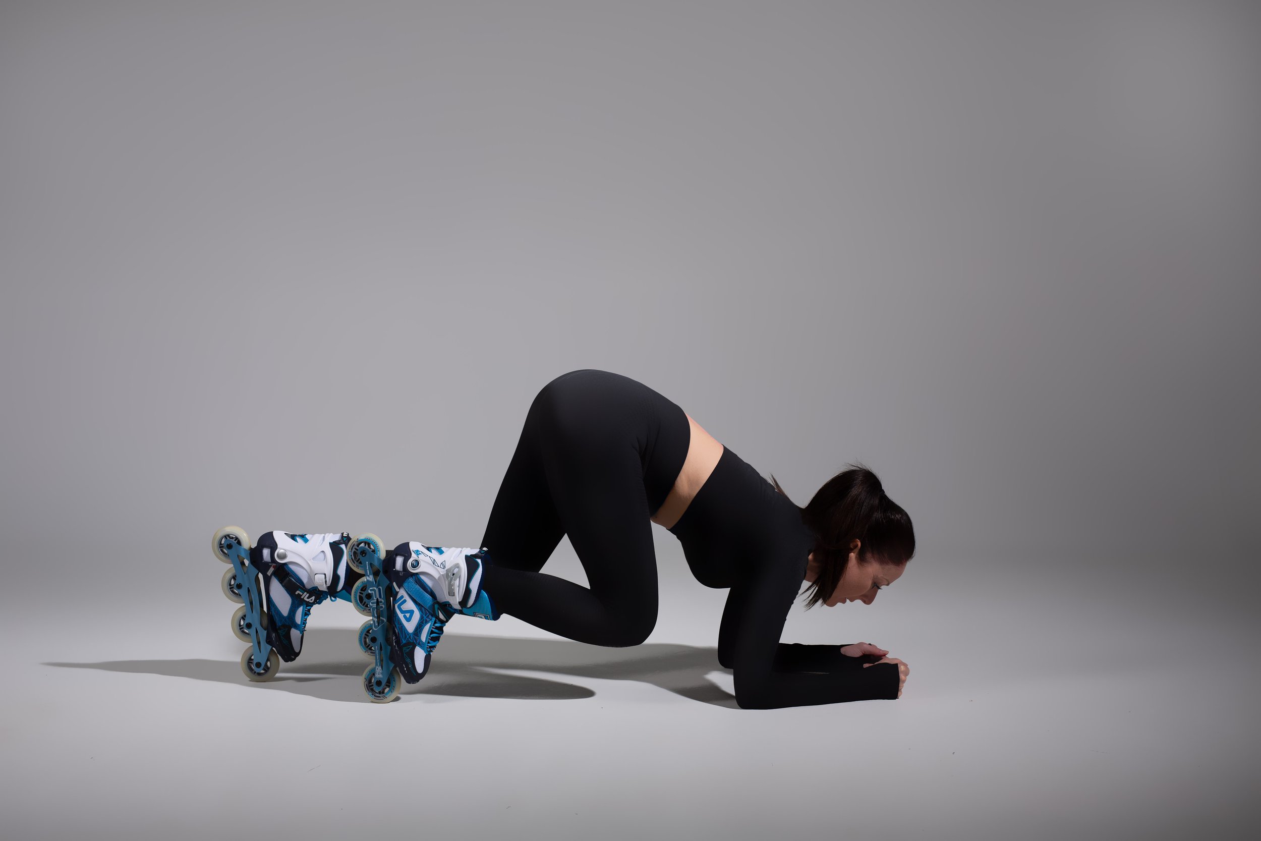 rollerfitness lowered plank sprint climbers.jpg