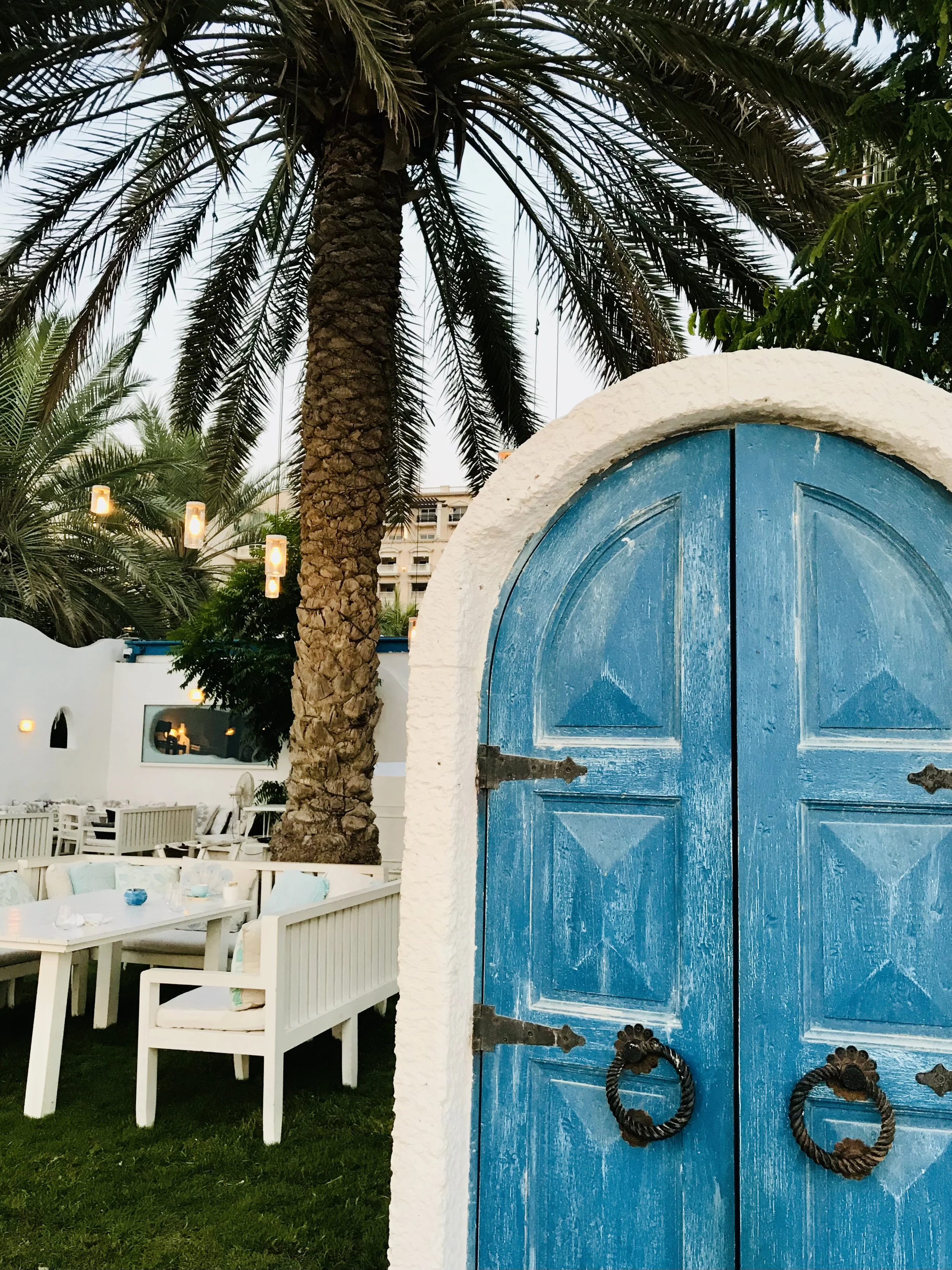 Fish Beach Taverna, Dubai