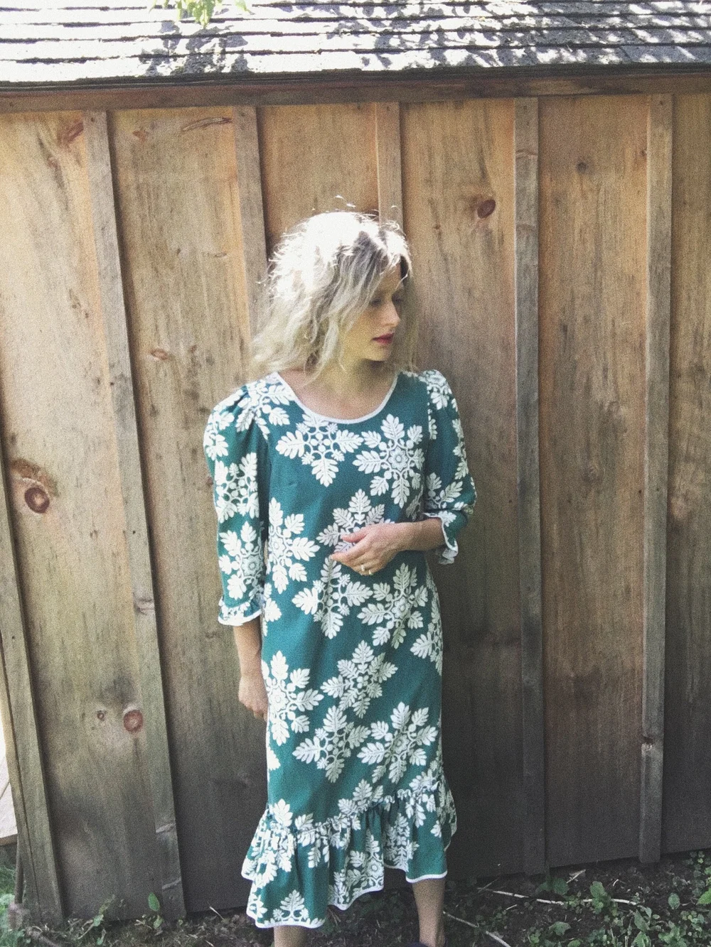 caspar leafy embroidered dress The Caterina Dress in Emerald Peony Print 20 / Emerald Peony Print main image 1