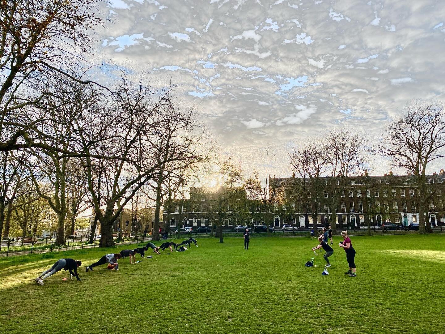 Outside once more. 
.
.
.
.
.
.
.
.
.
.
.

#SwiftHighbury #bootcamp #islington #highburyfields #exercise #fitness #fitnessclass #outdoorexercise #strong #burpees #pressup #situps #coreworkout #fit #fitfam #squats #lunges #london #run #running #pt #fi