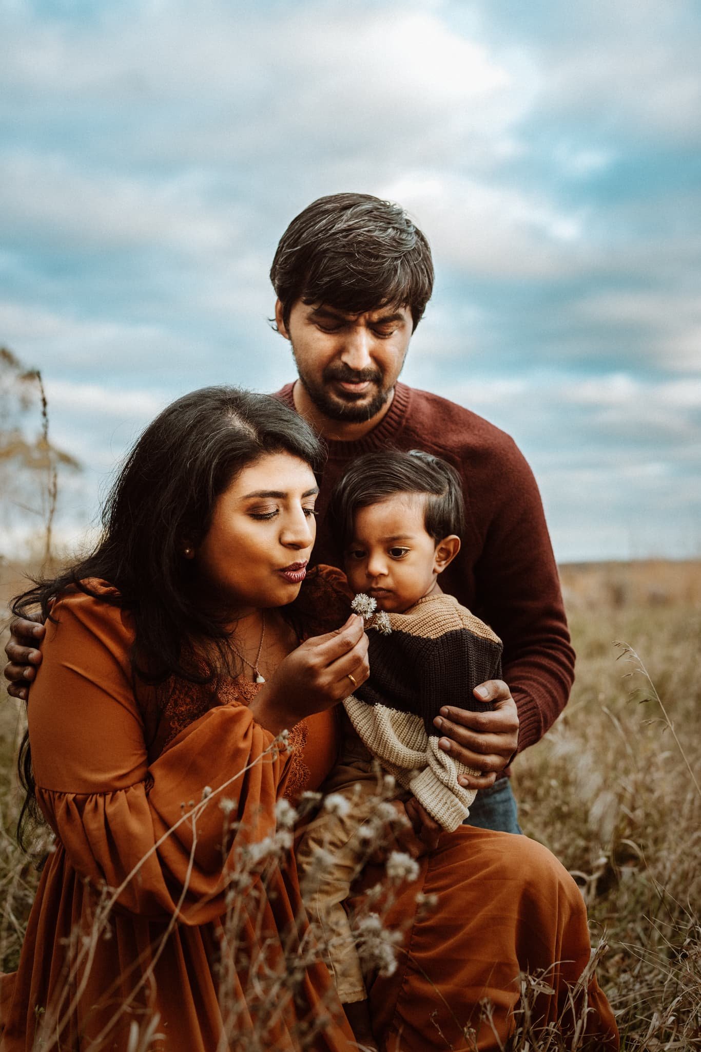 Unique Family Portrait Photoshoot Ideas You're Going to Love