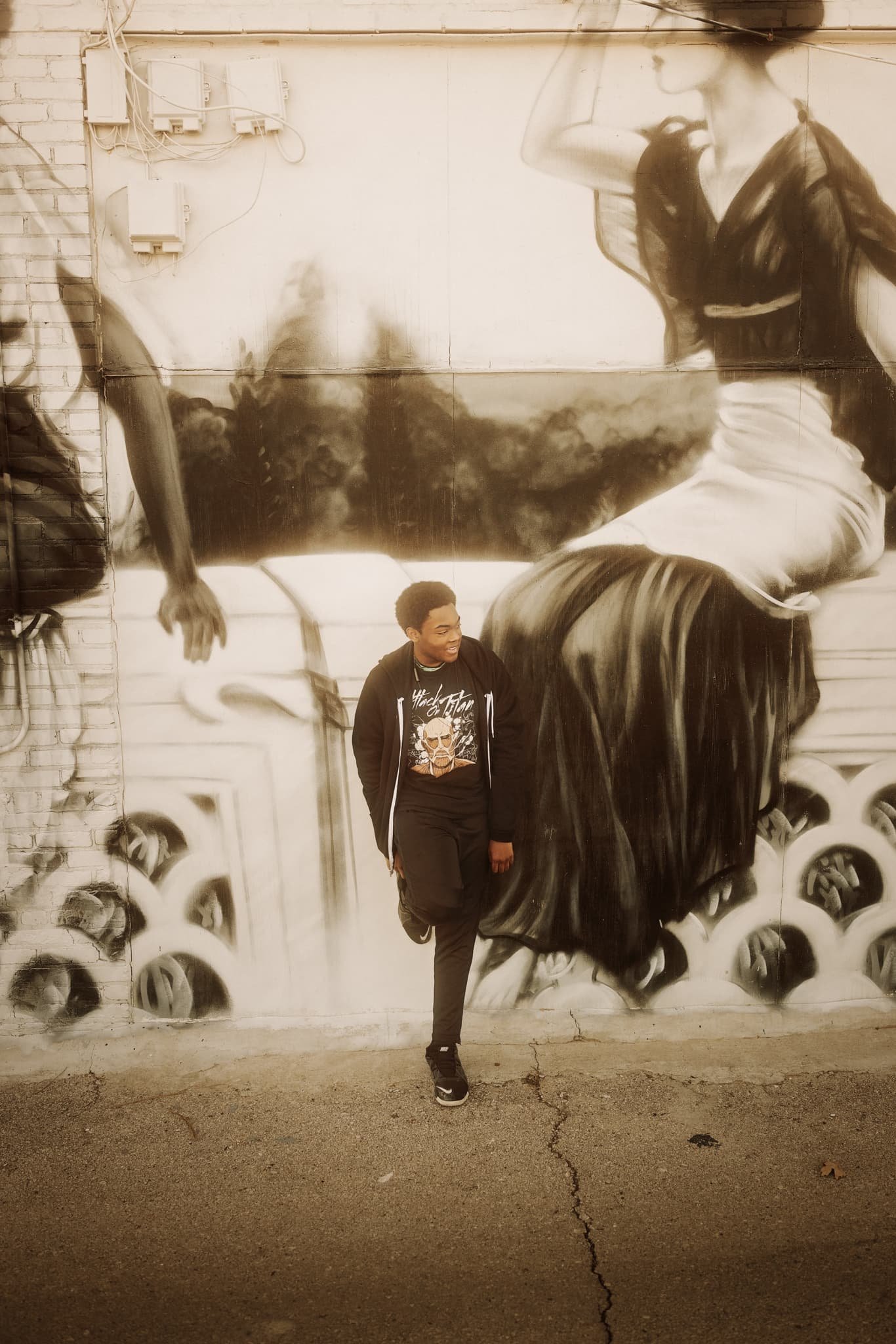Senior Photos with Graffiti and Street Art as Backdrop in Kansas City-51.jpg