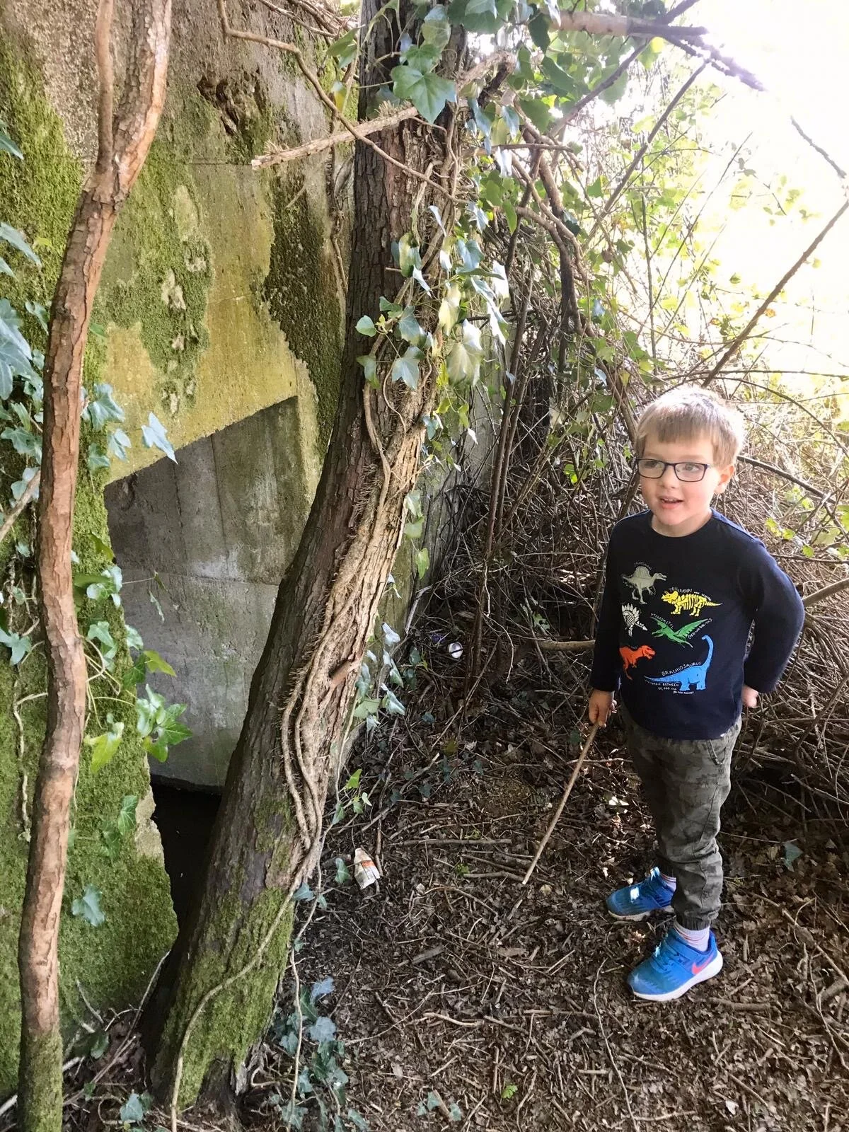 Pillbox hunter, pillbox near the river medway tonbridge