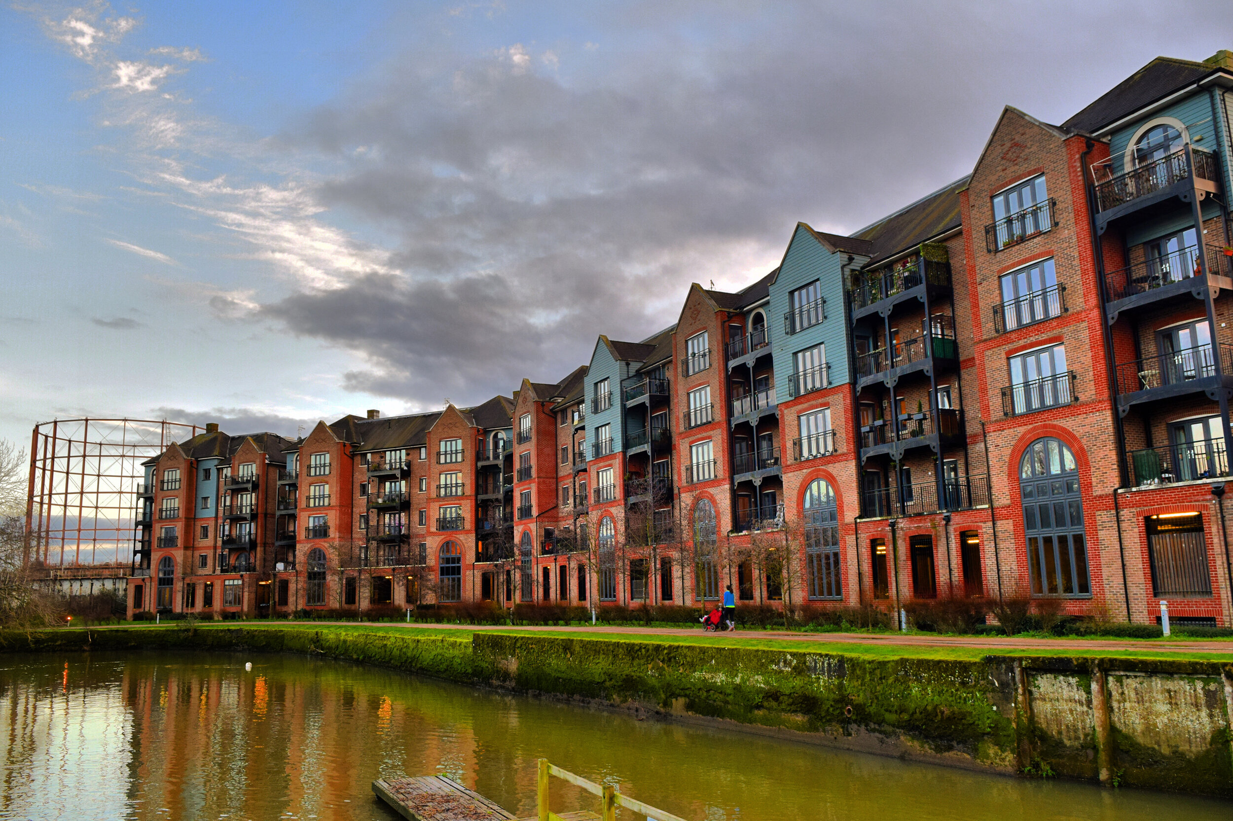 Walk Tonbridge - Walk 18 - Finding Gandhi - Tonbridge History - Medway Wharf Road - Town Lock -Tonbridge.jpg