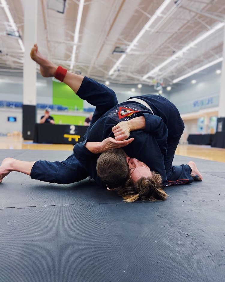 Women training Jiu Jitsu at Team Chip