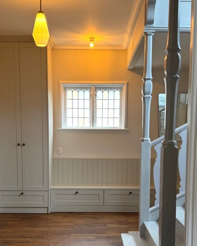 The entrance space is a place where every day begins and ends &mdash; shoes kicked off, coats hung up, conversations, hellos and goodbyes.. 

Not everything needs to make a statement.
Sometimes, the most beautiful spaces simply make you feel at home.