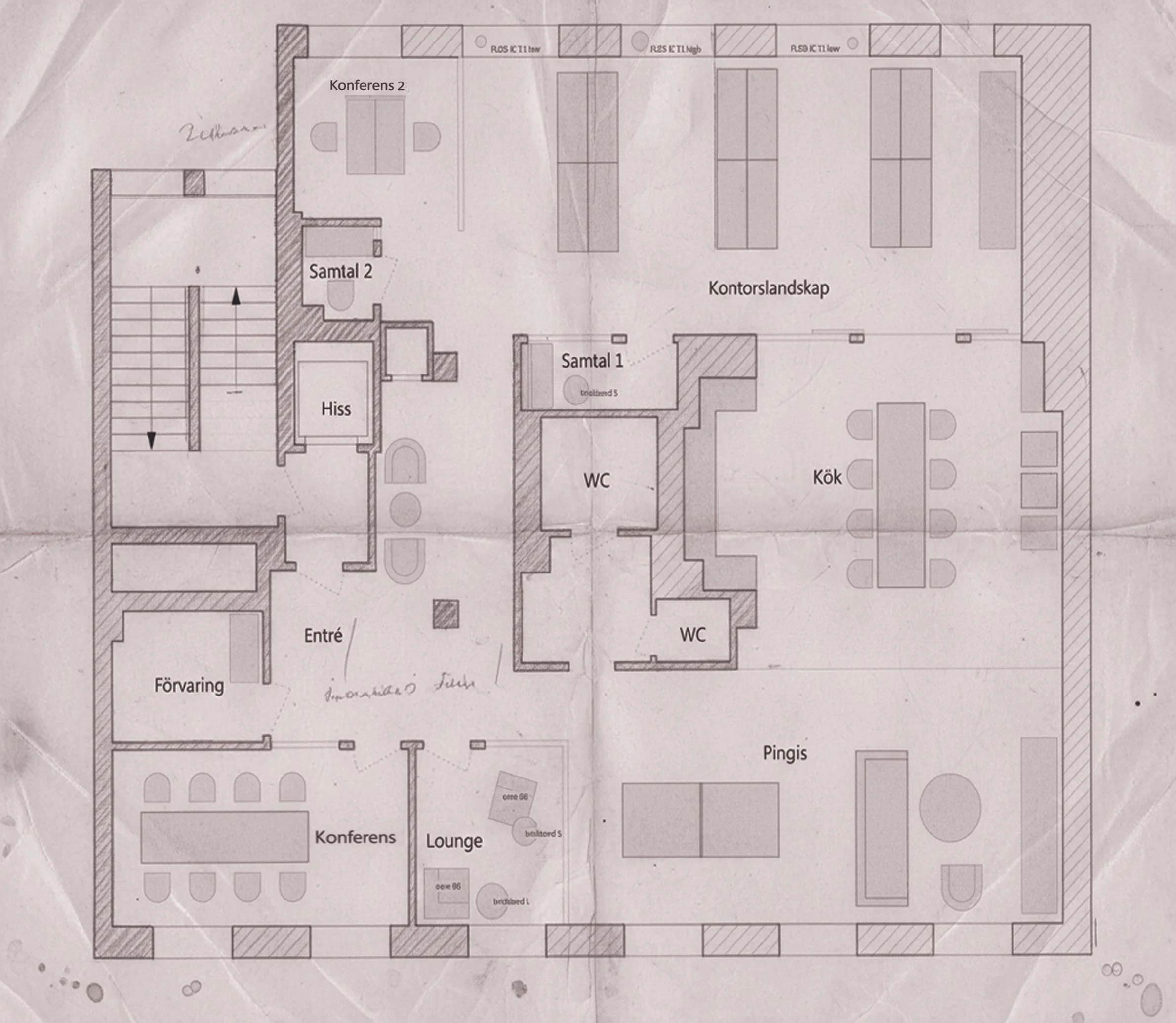 Floor plan of an office with rooms labeled Konferens 2, Samtal 2, WC, Kök, Pingis, Lounge, Konferens, Förvaring, Entree, and various meeting areas and a kitchen, with stairs and fixture placements.