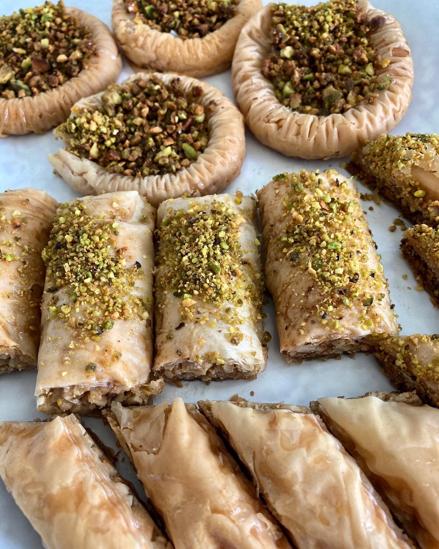 Baklava comes in all shapes and sizes and is delicious in all of them 🥰🤤 you can&rsquo;t go wrong! #mymgm #hampsteadliving #baklava #bintis