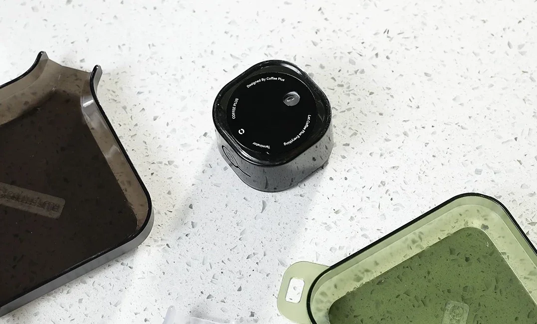 CoffeePlus_Electric_RDT_Atomizer_6_f8bdacc6-d2f2-4daa-b73c-278bd94205db.webp