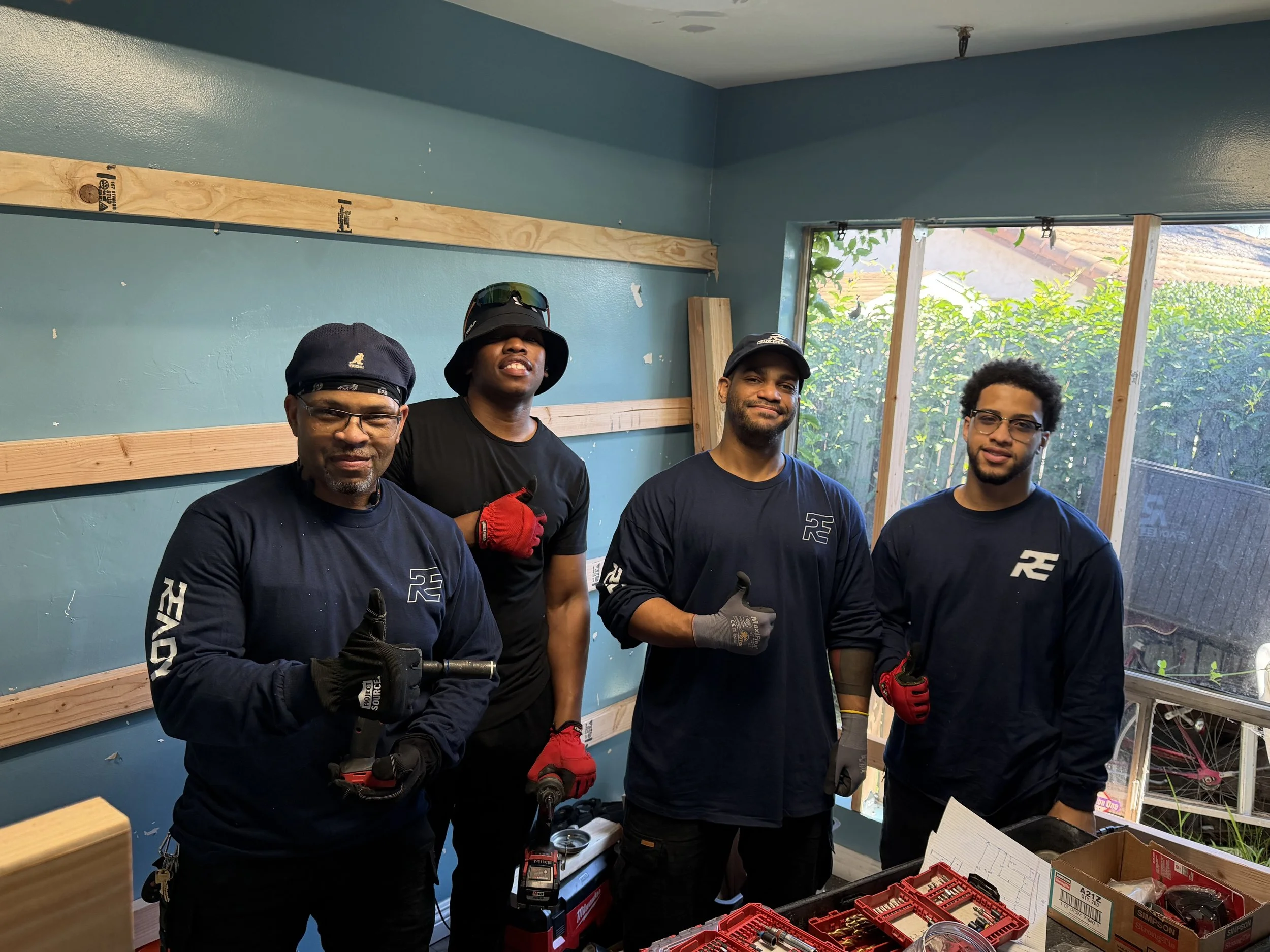 WIC Week - Sharia's Closet Crew Thumbs up.jpg