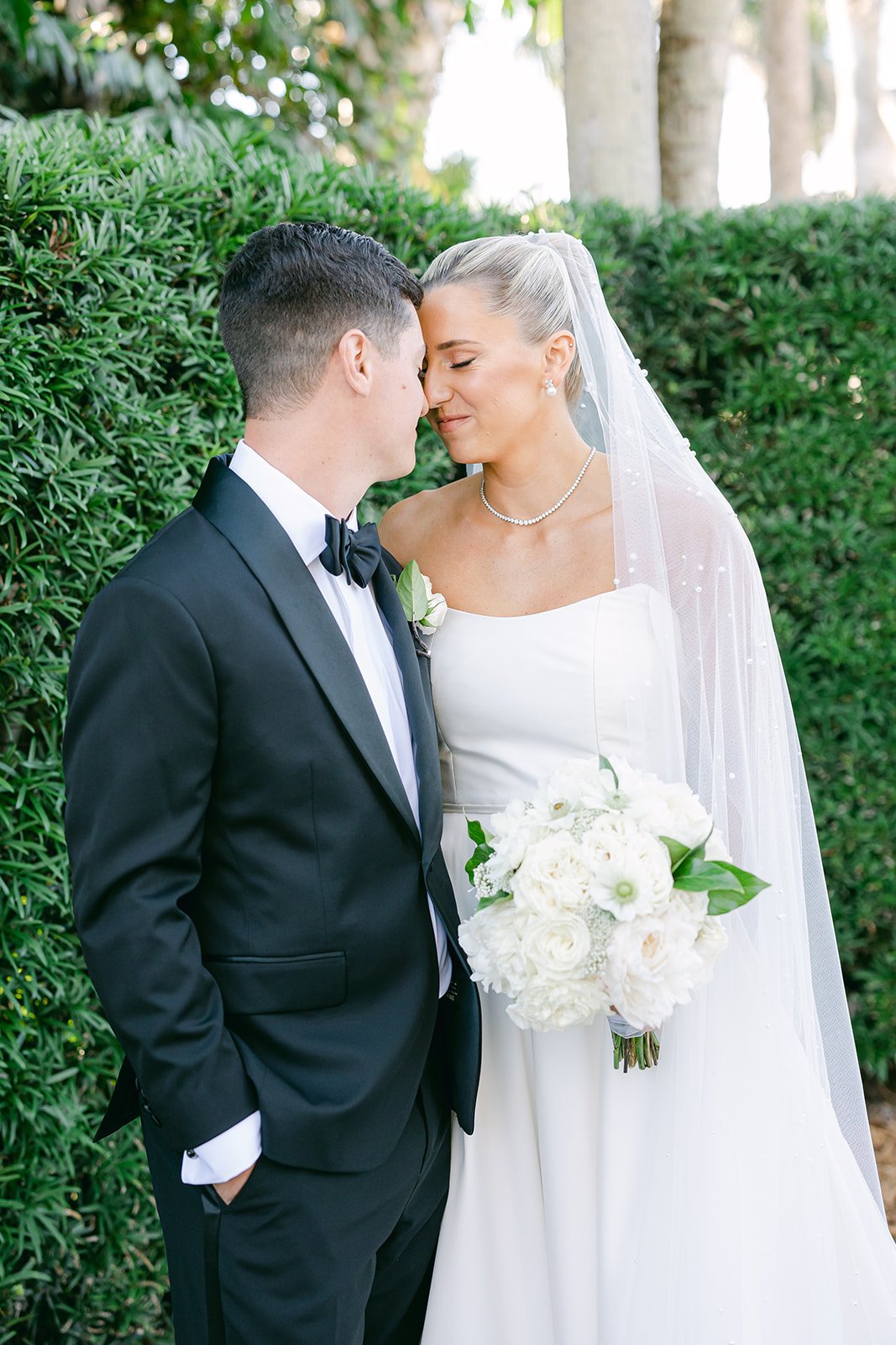 Strapless wedding dress