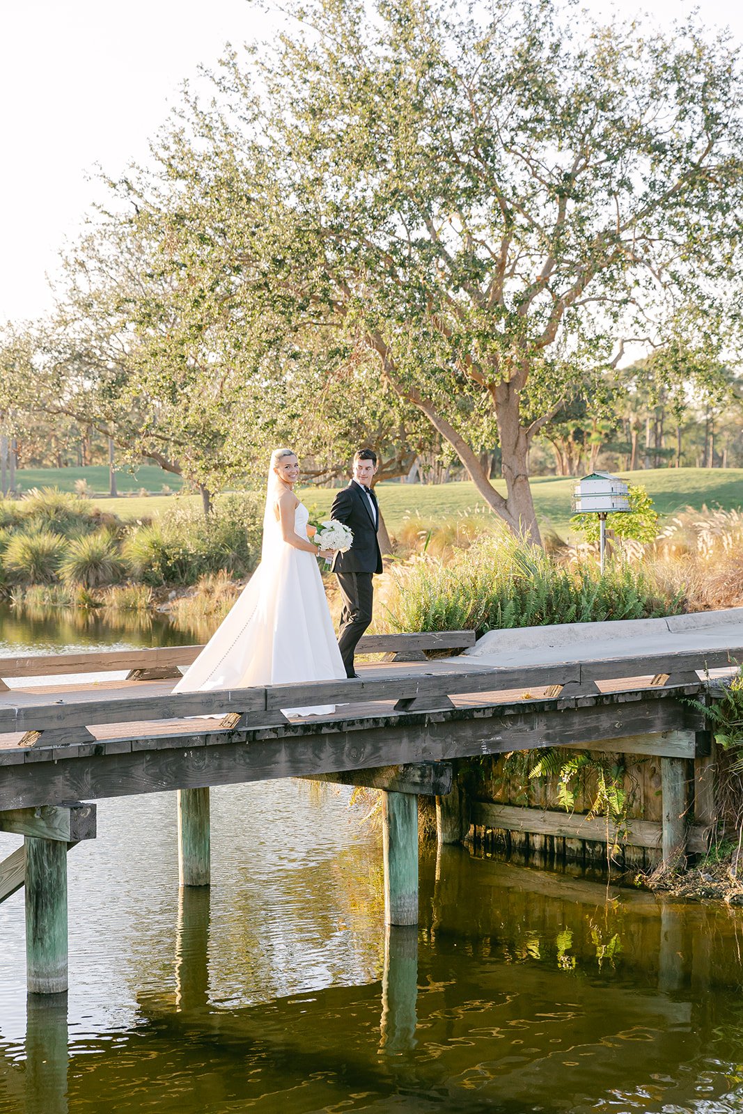 Wedding day portrait poses