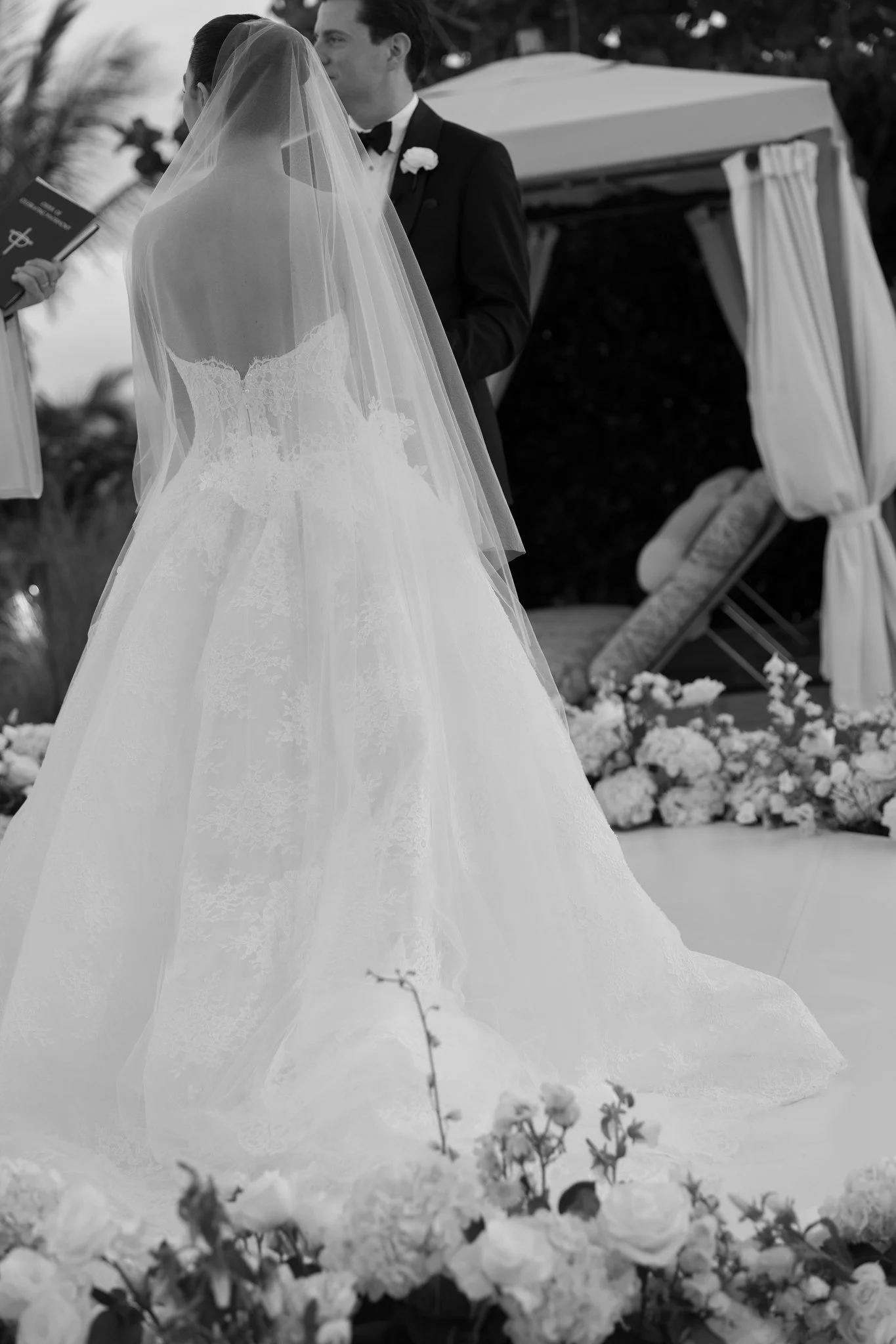 1 Lexi and Max Wedding Highlights_Shauna and Jordon_001_(2188).jpg